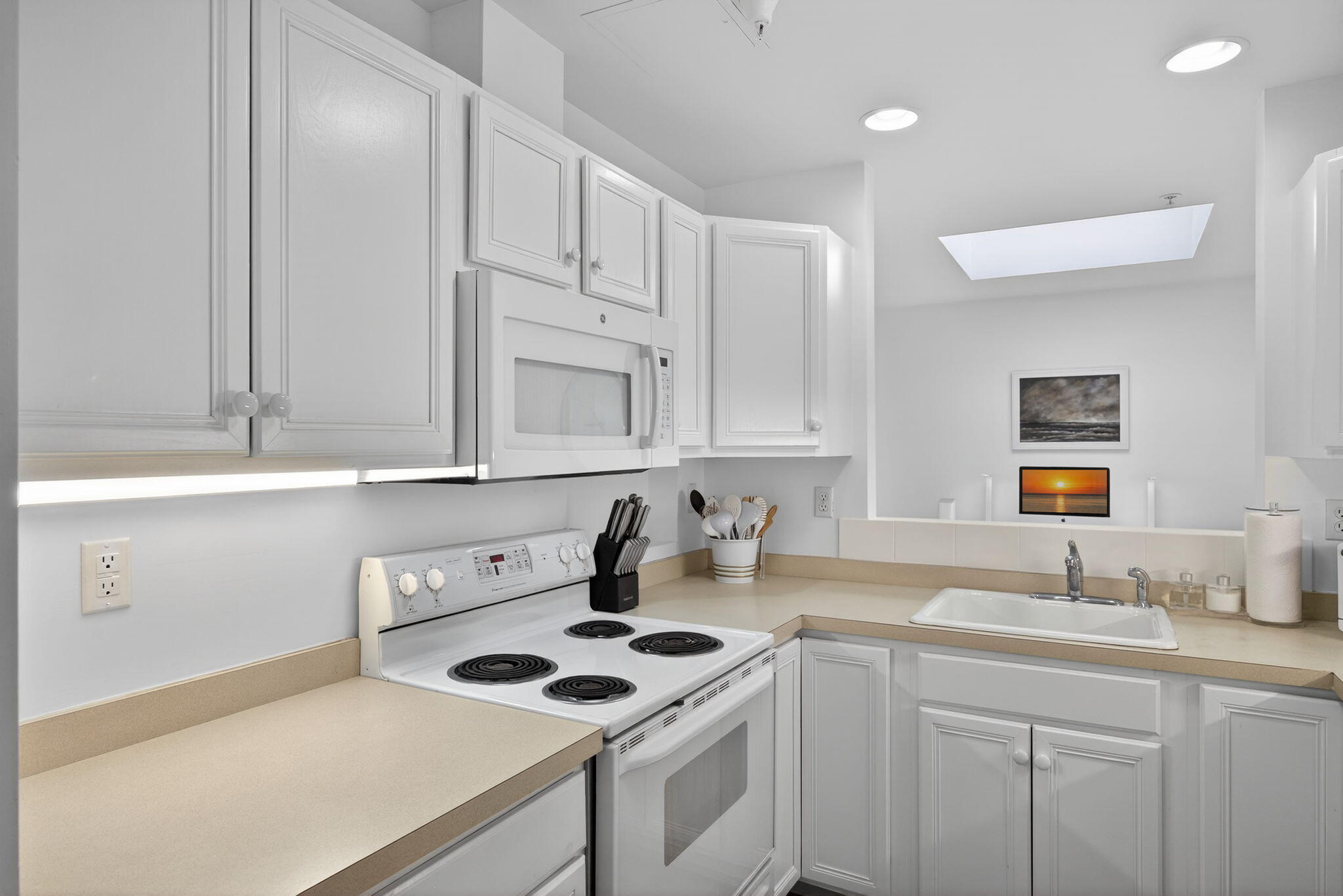 912 Main Street Unit 308