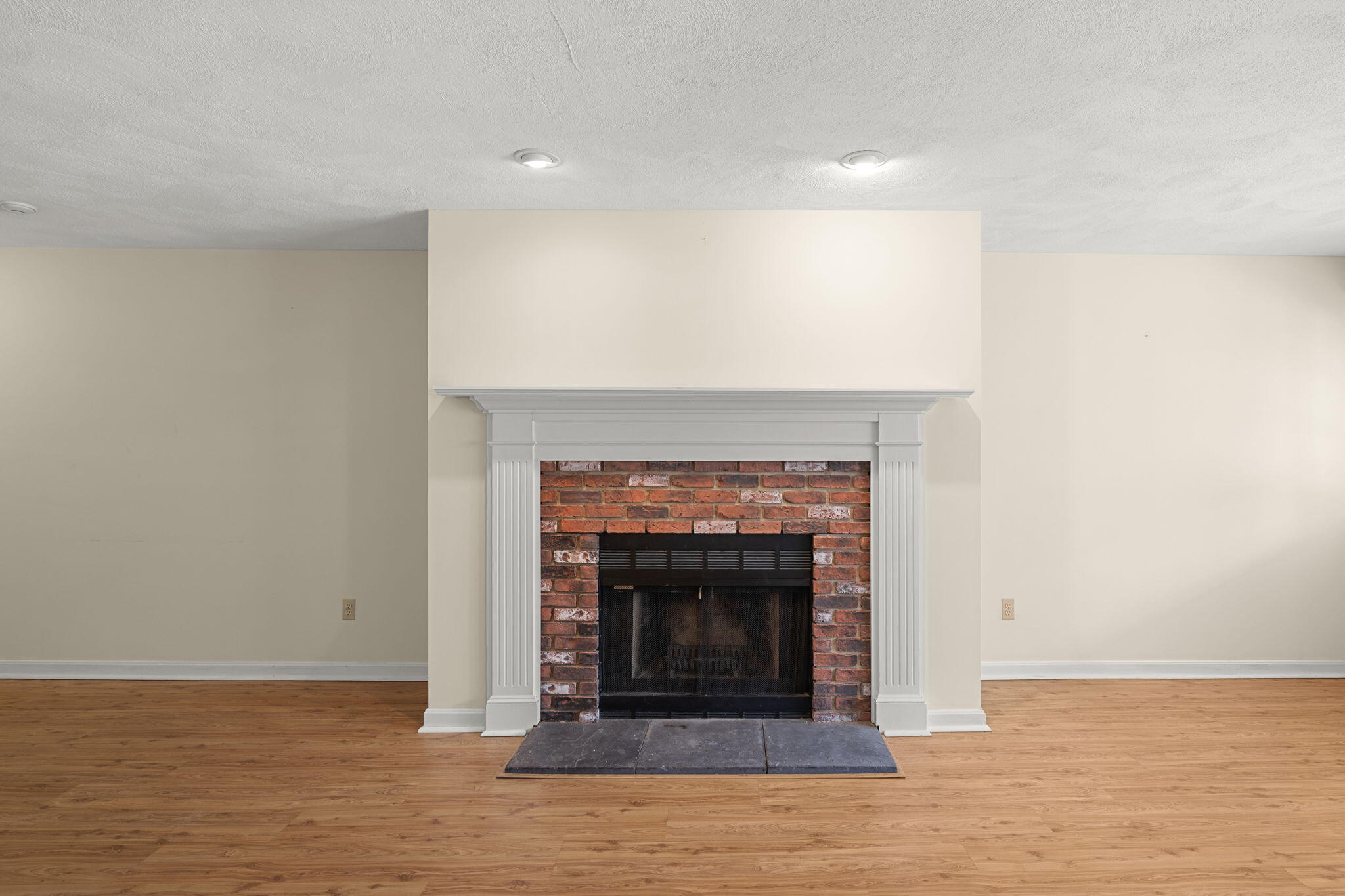 16 Hilltop Drive UNIT 16