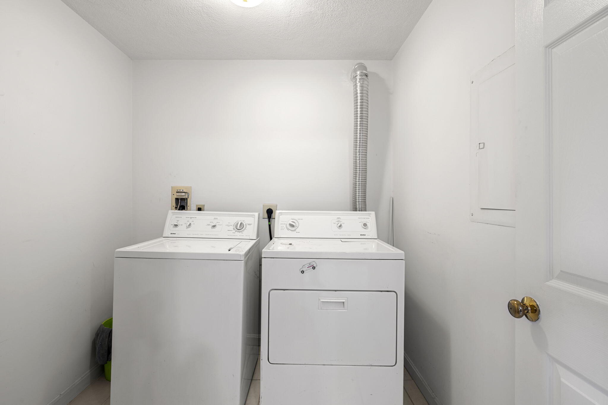 16 Hilltop Drive UNIT 16