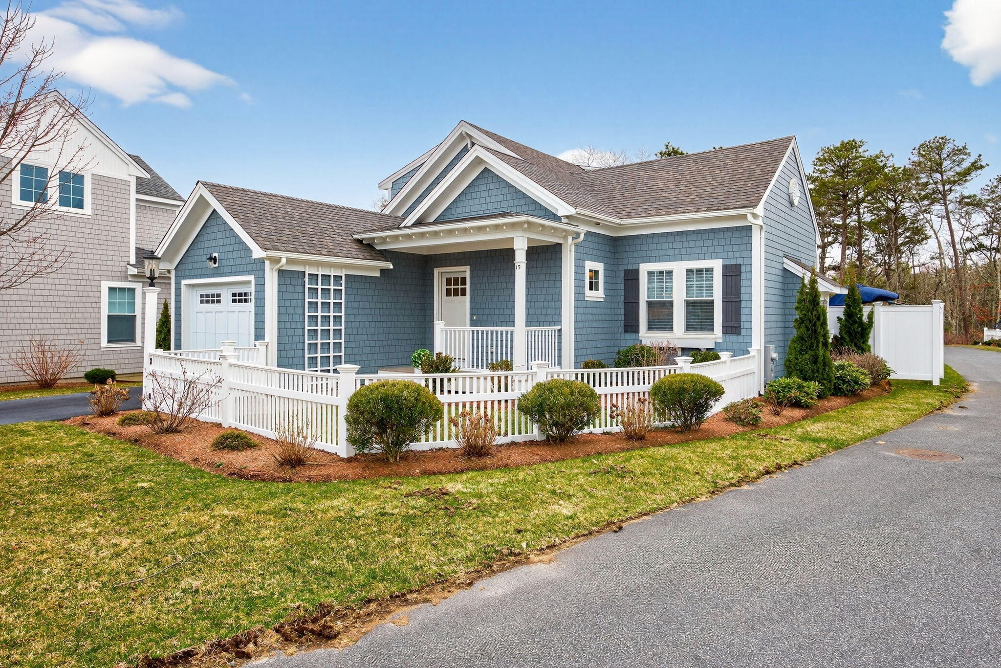 15 Rosewood Circle