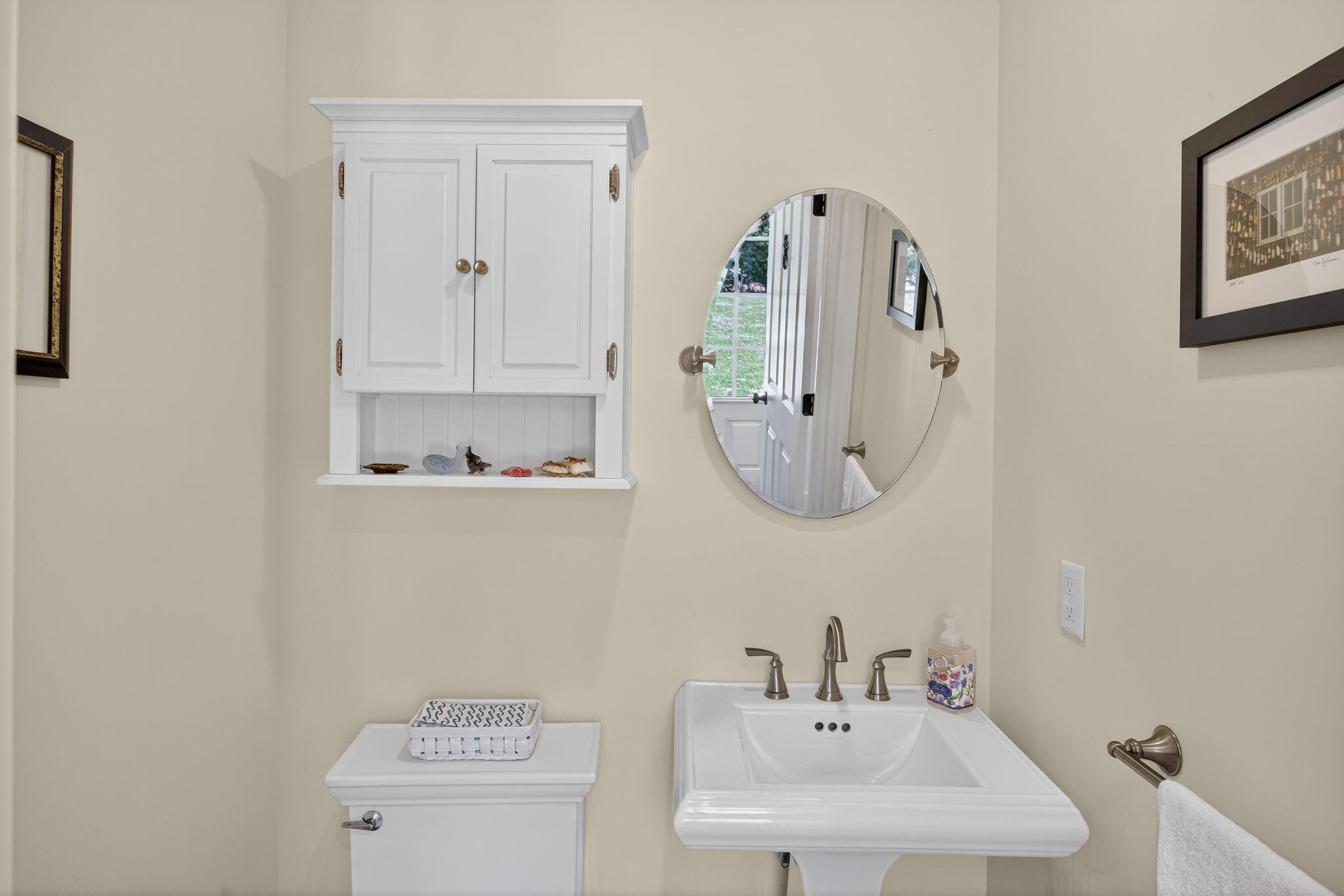 70 Old Queen Anne Road