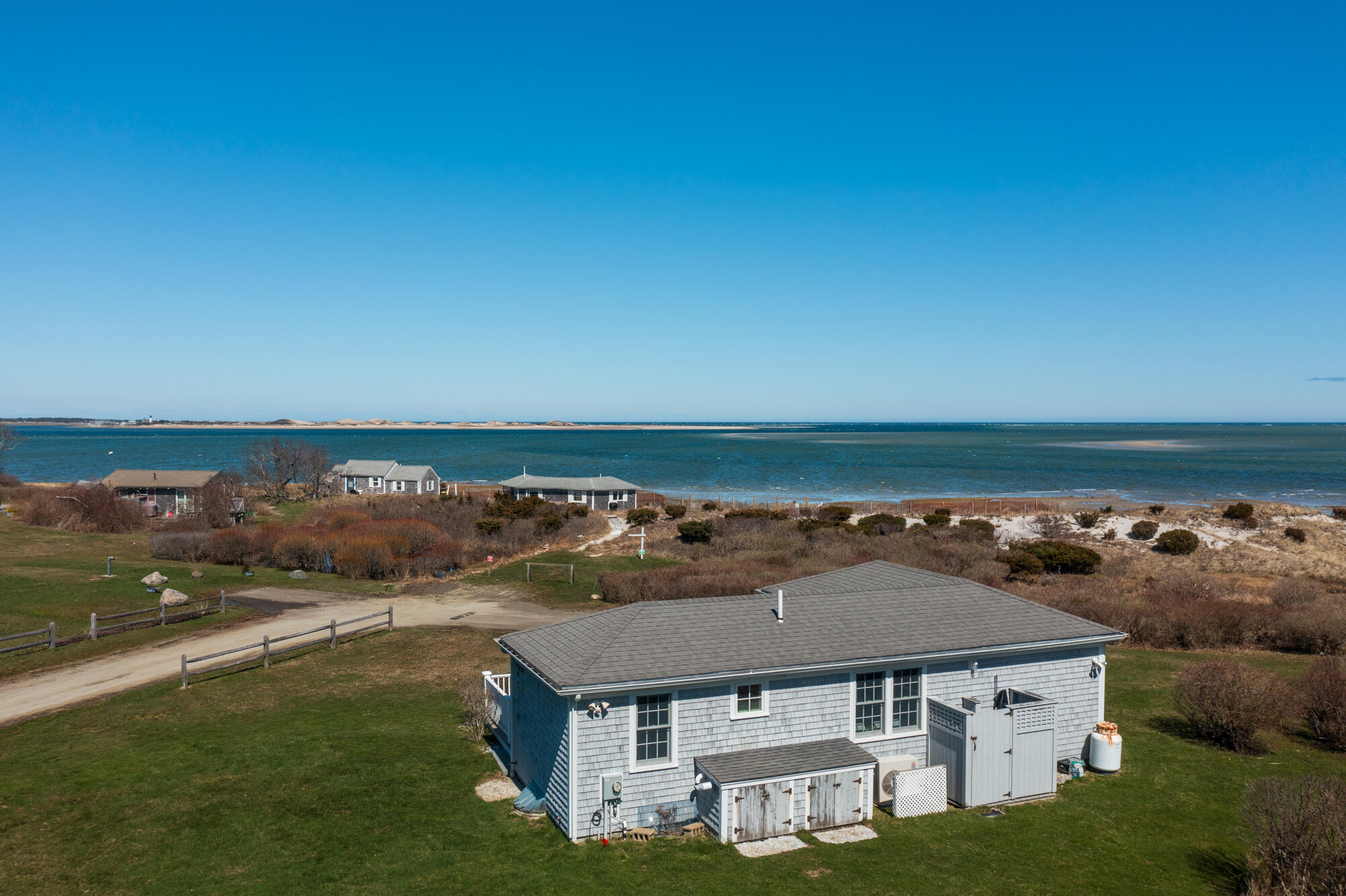 280 Harbor Point Road