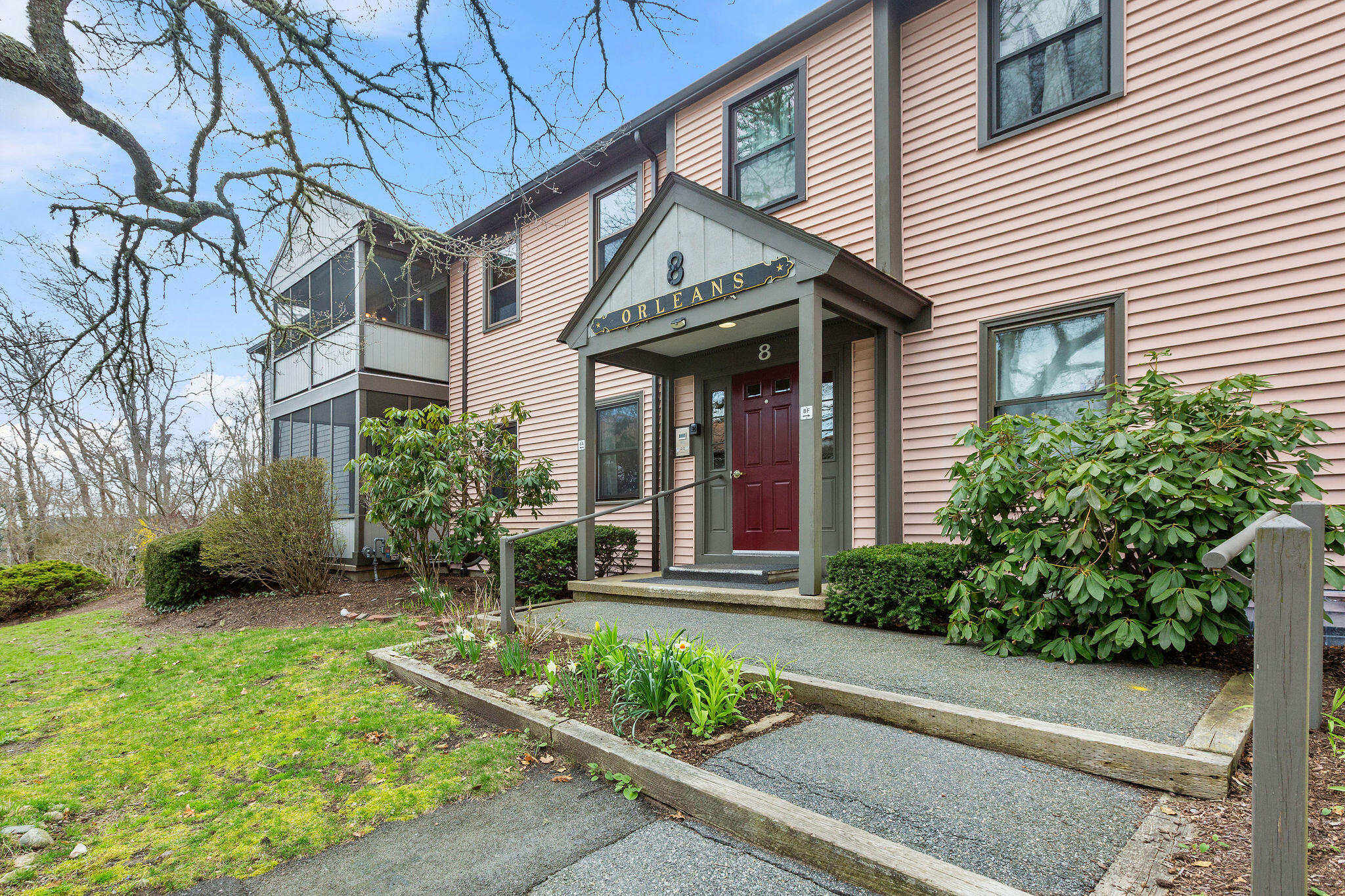 14 Harold Street APT 8C