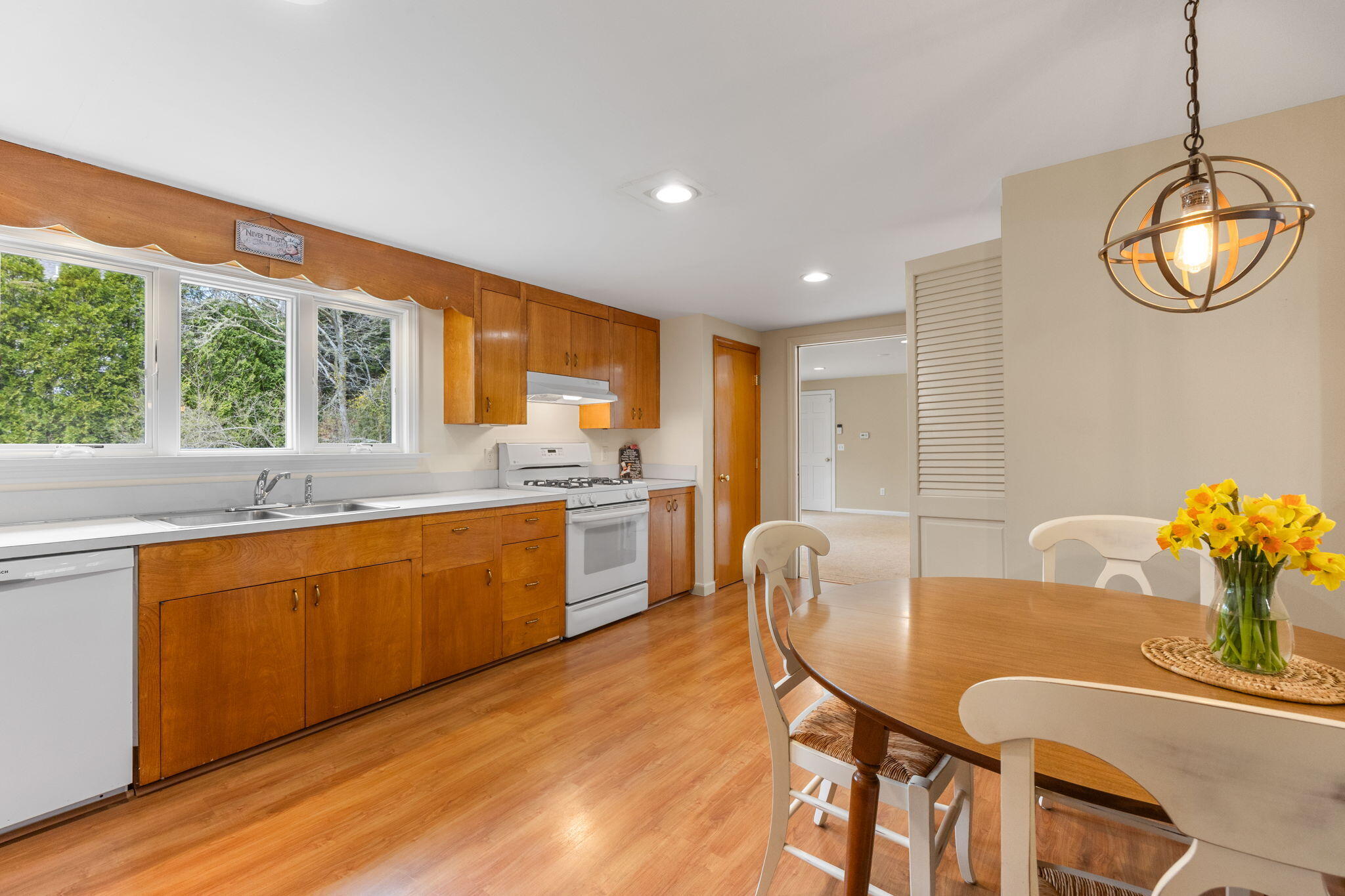 61 Oak Hill Road