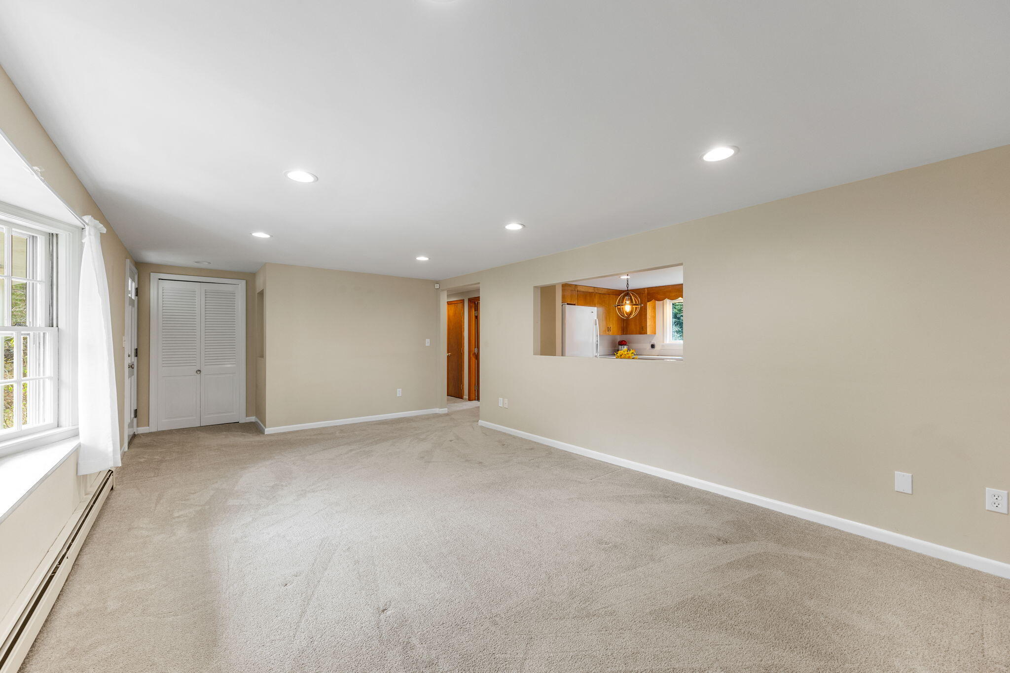 61 Oak Hill Road