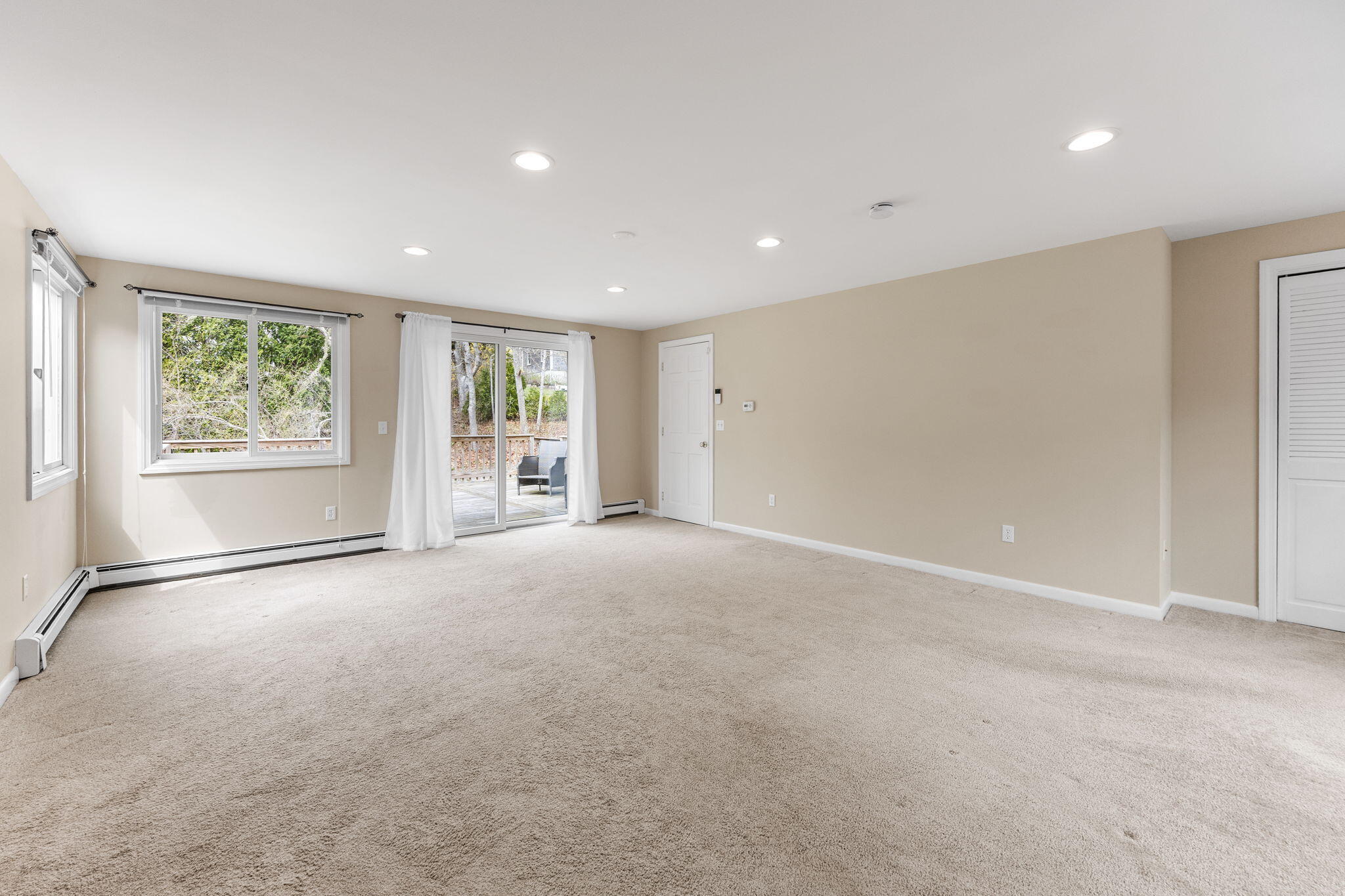 61 Oak Hill Road