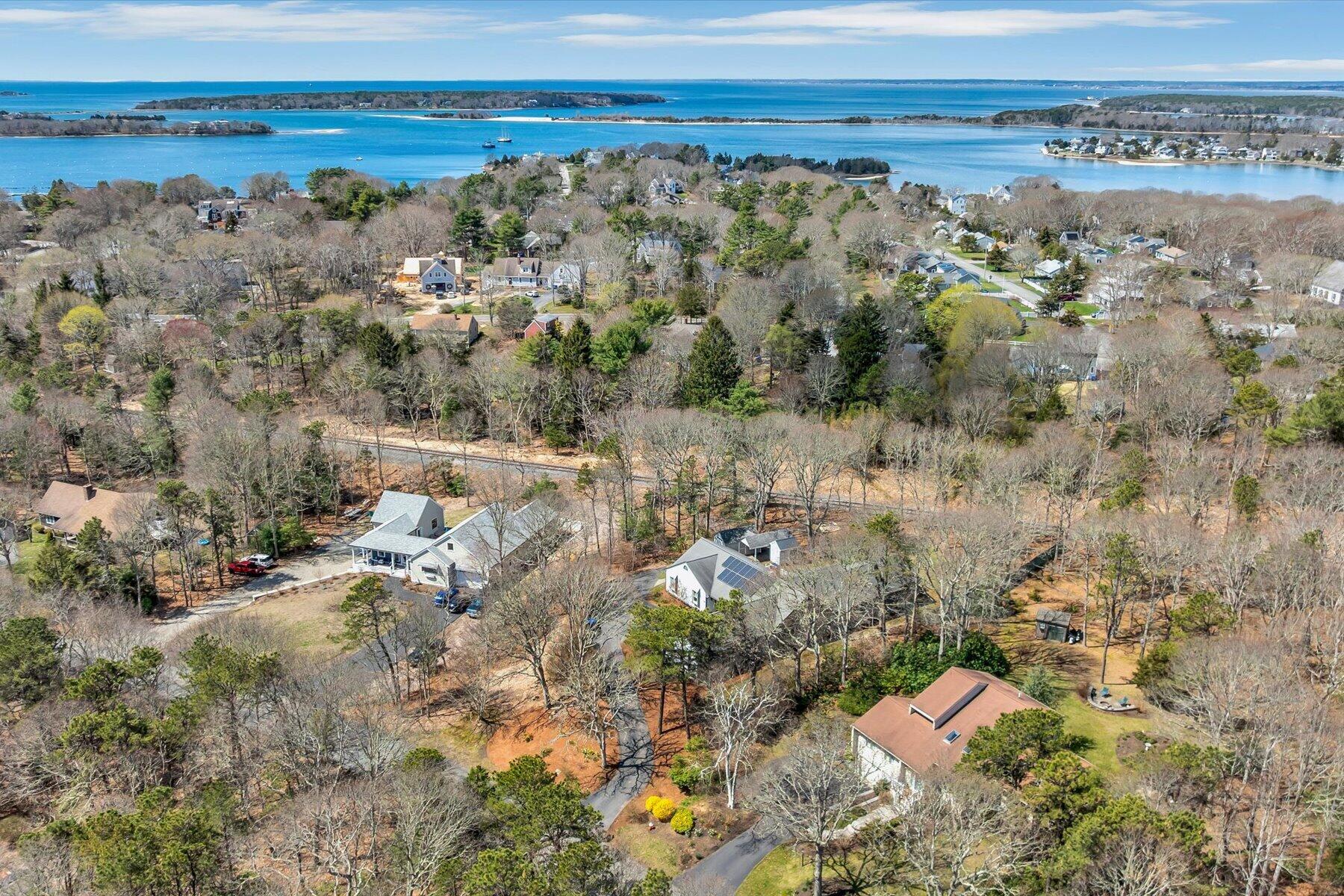 52 Clubhouse Drive