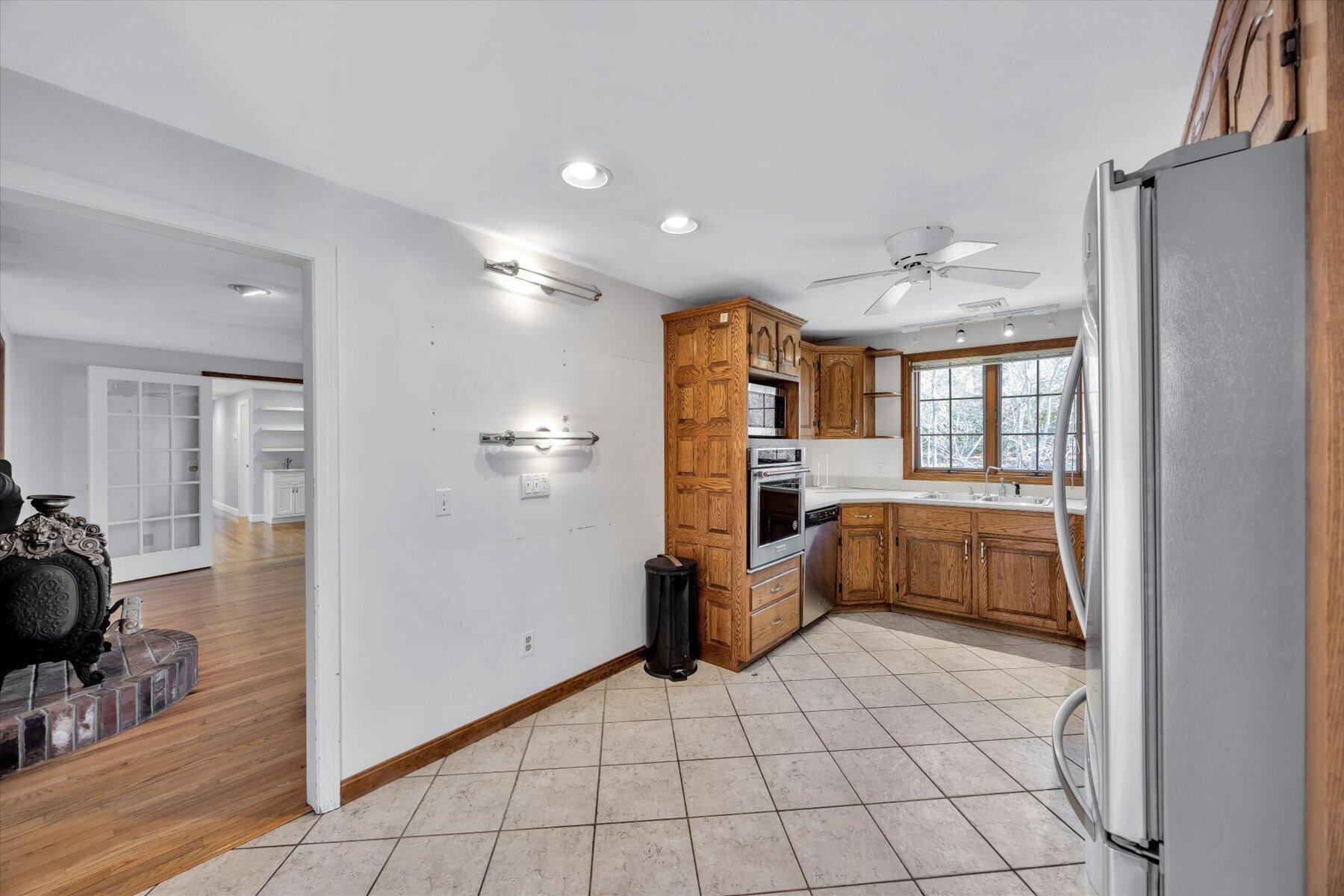 52 Clubhouse Drive