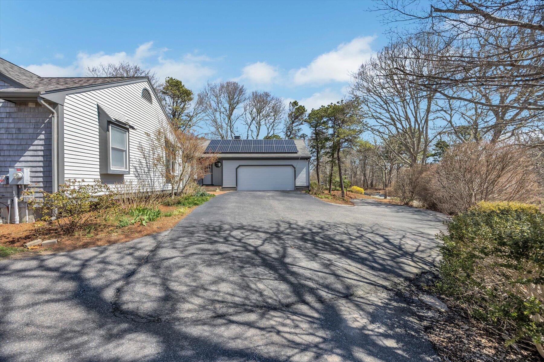 52 Clubhouse Drive