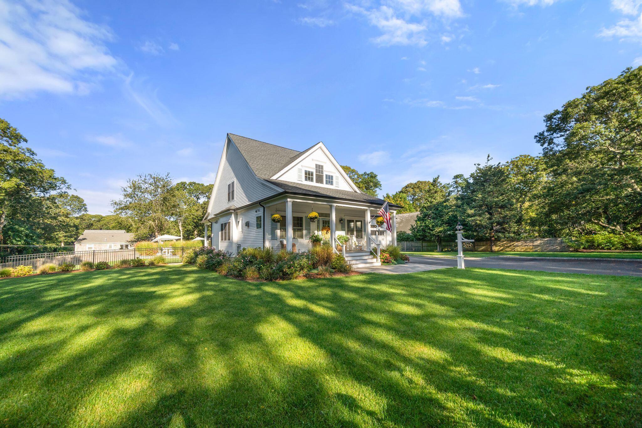 1014 Route 6A