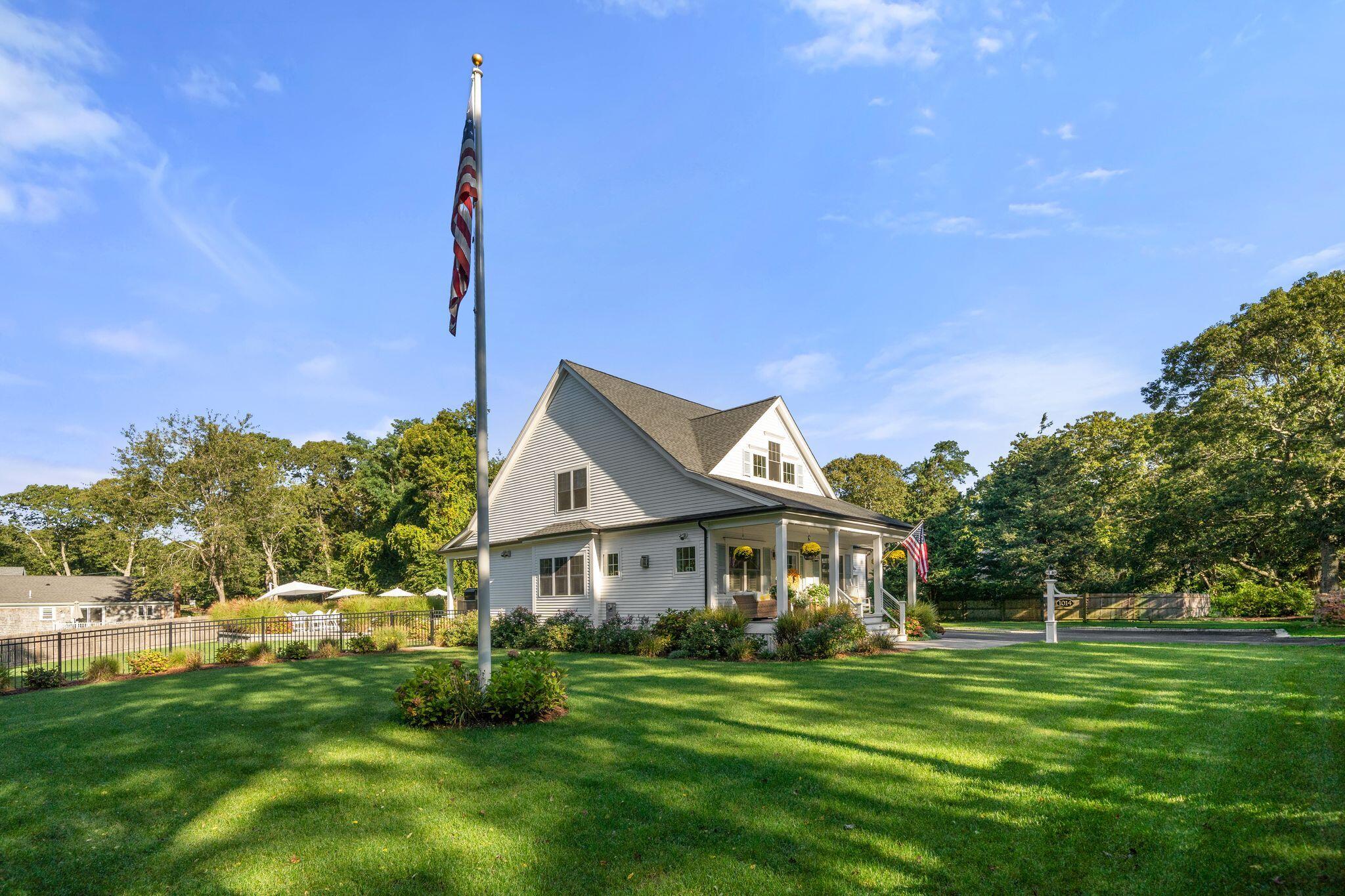 1014 Route 6A