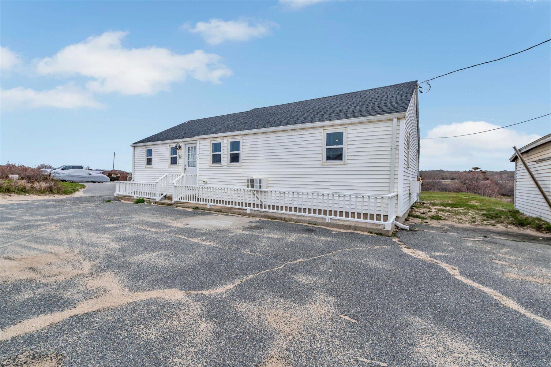 321 Shore Road UNIT 15s