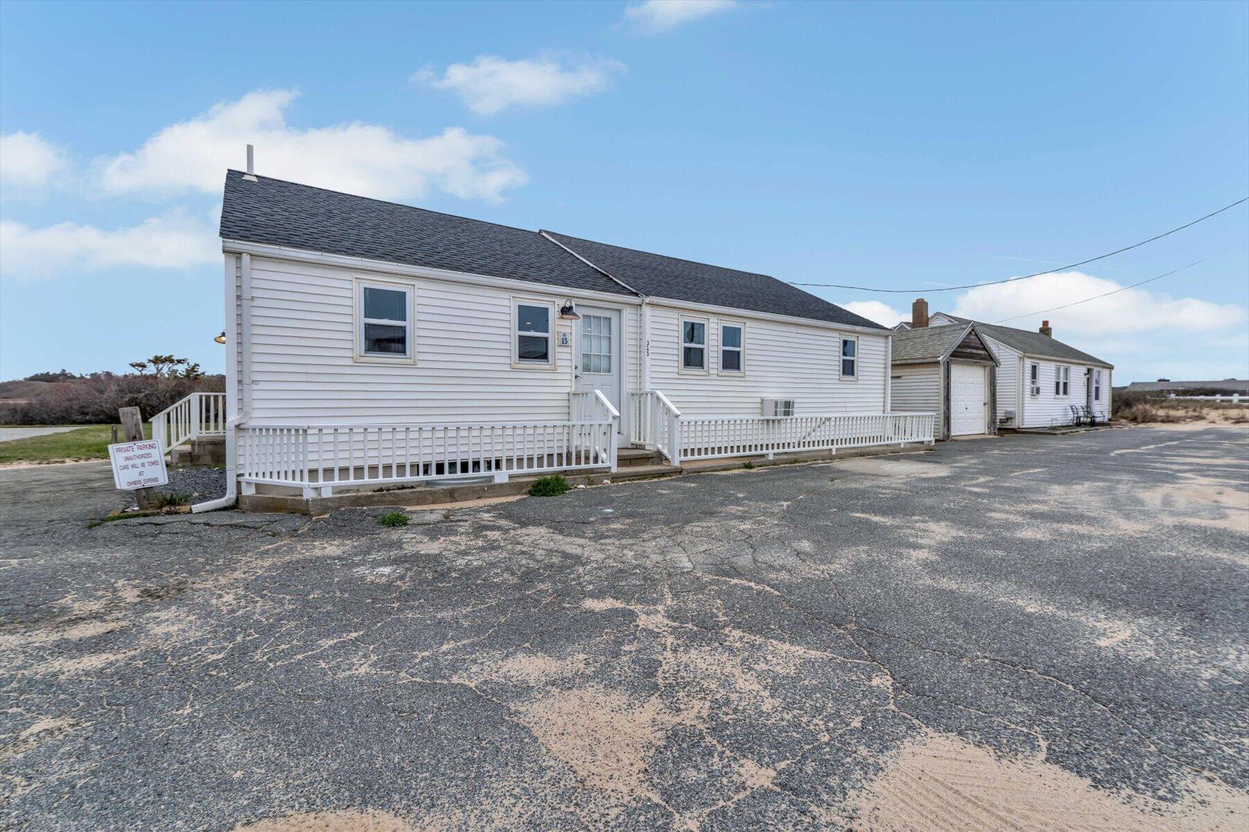 321 Shore Road UNIT 15s