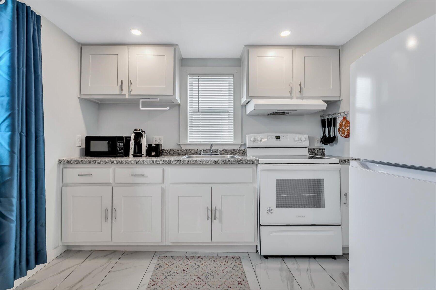 321 Shore Road # 16 Unit: #14s-15s-16