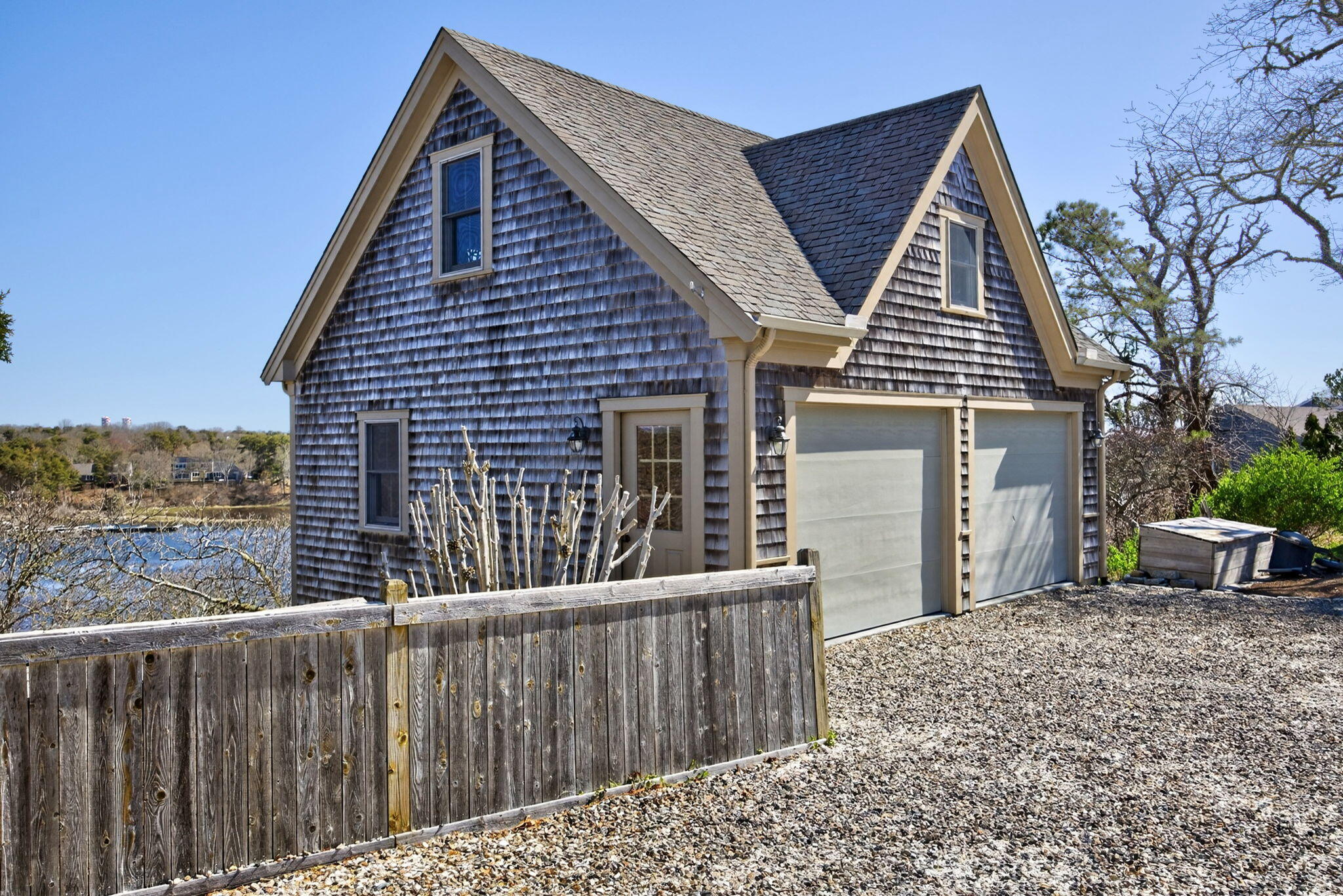 7 Squanto Drive