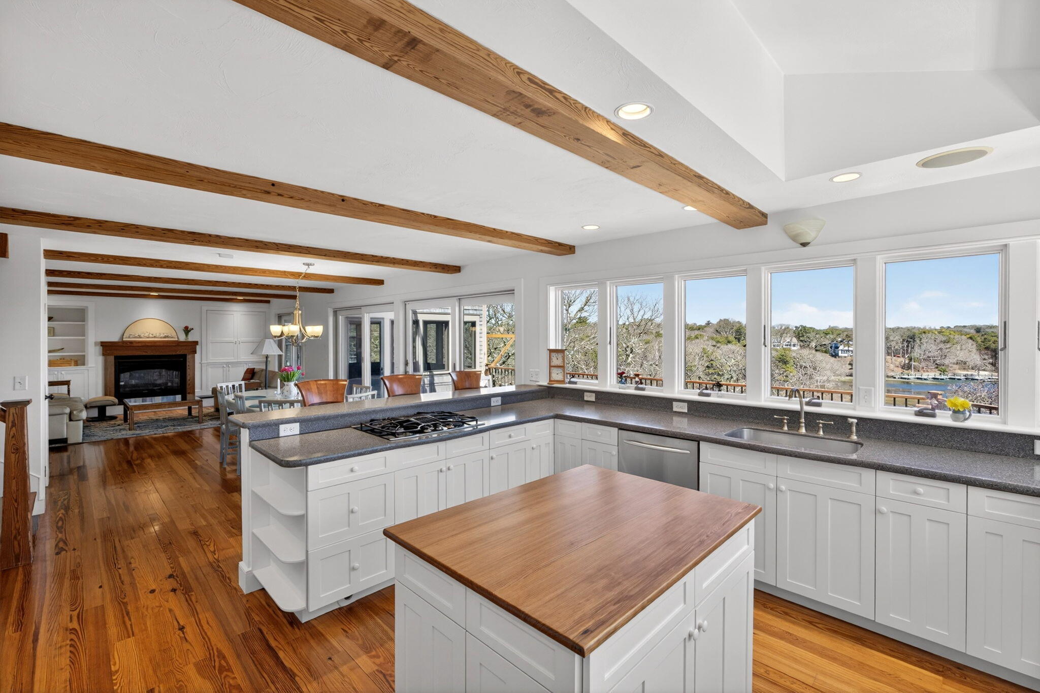 7 Squanto Drive