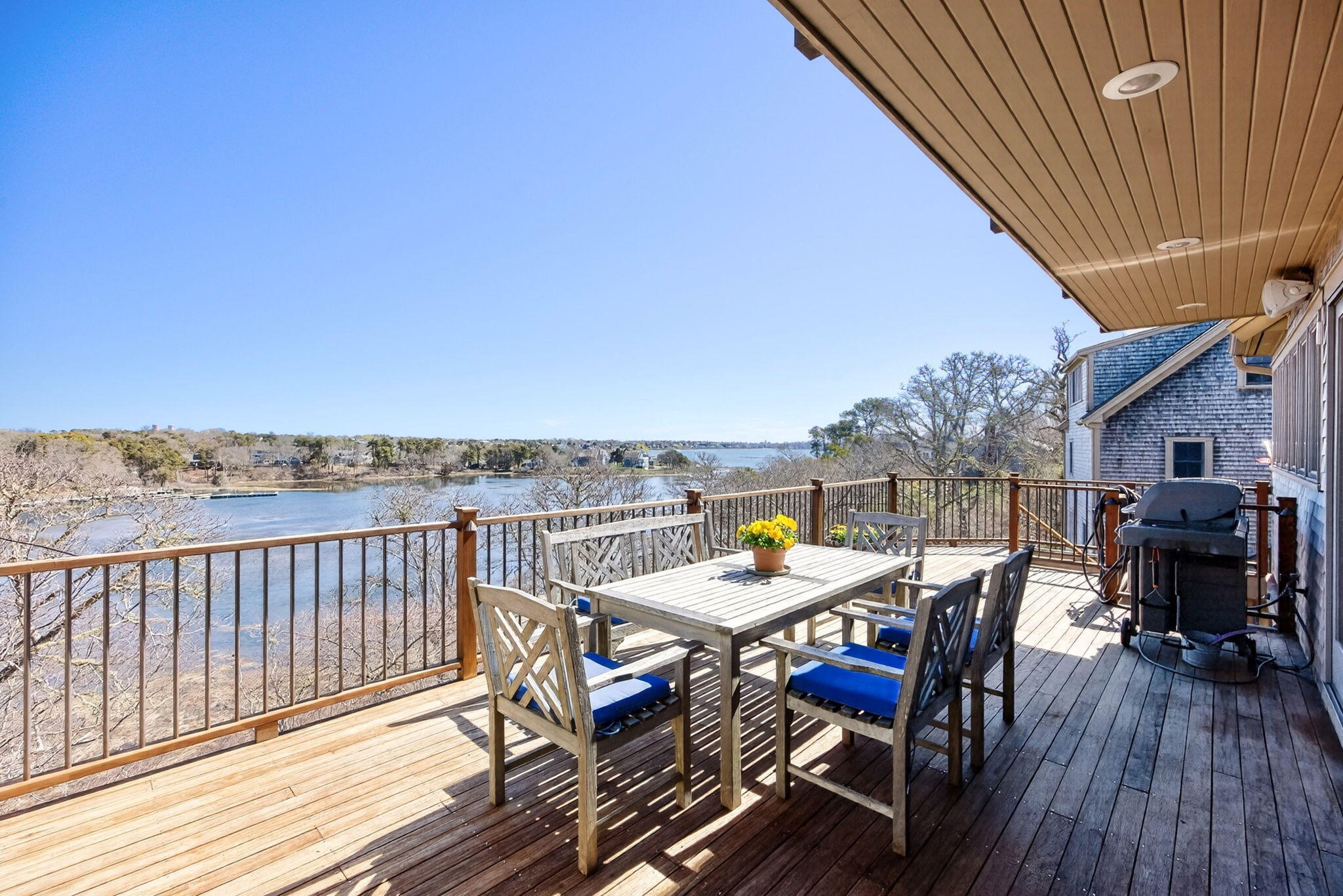 7 Squanto Drive