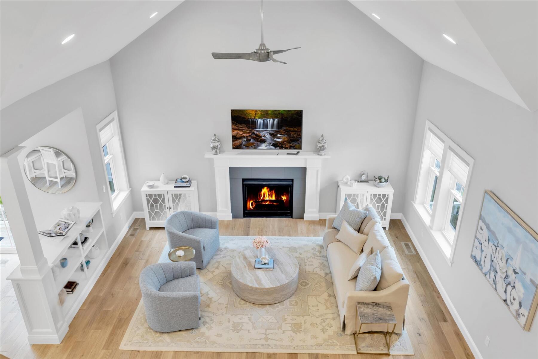15 Rosewood Circle