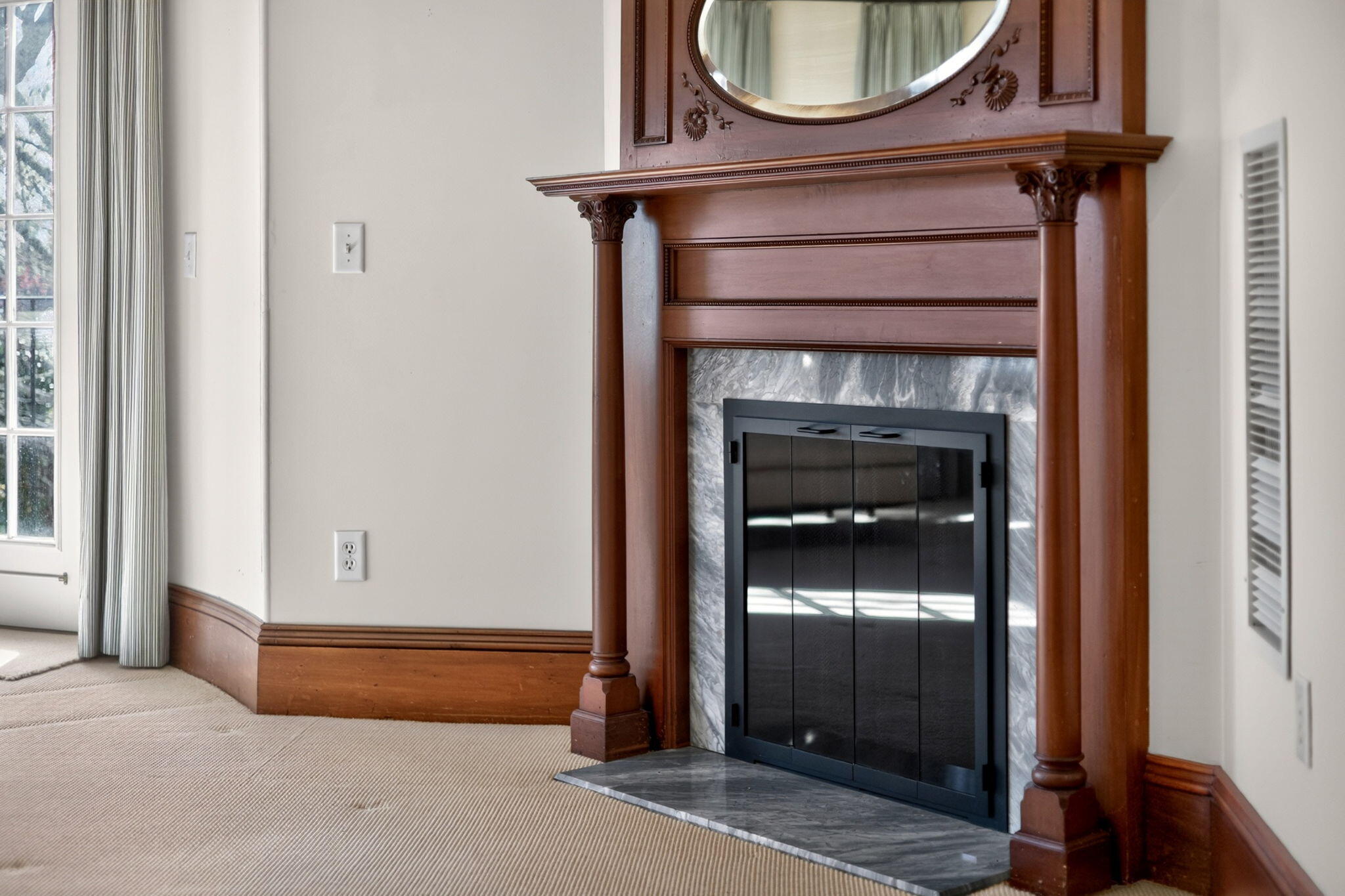 528 Main Street # 4 Unit: 2, 3, 4