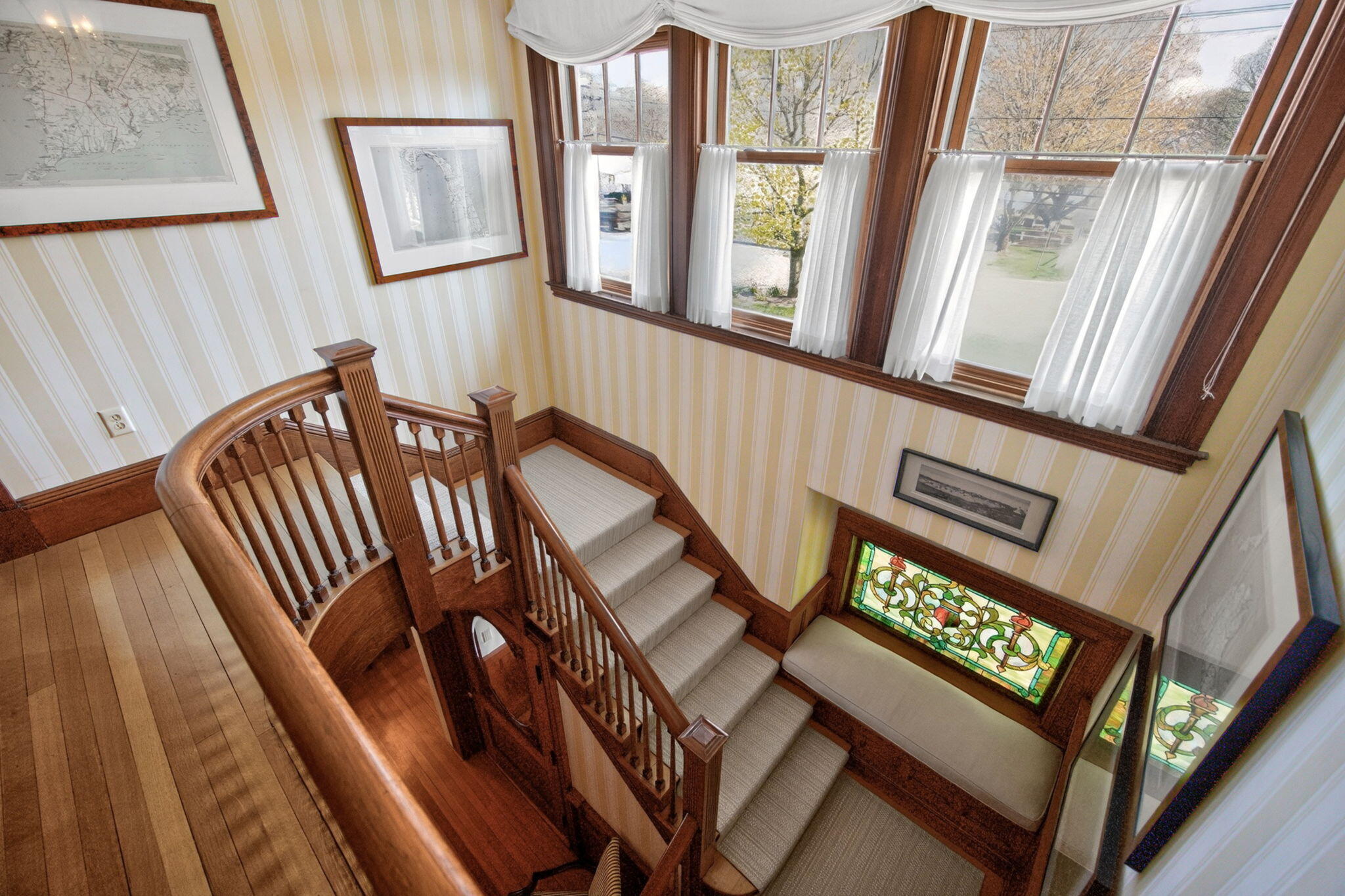 528 Main Street # 4 Unit: 2, 3, 4