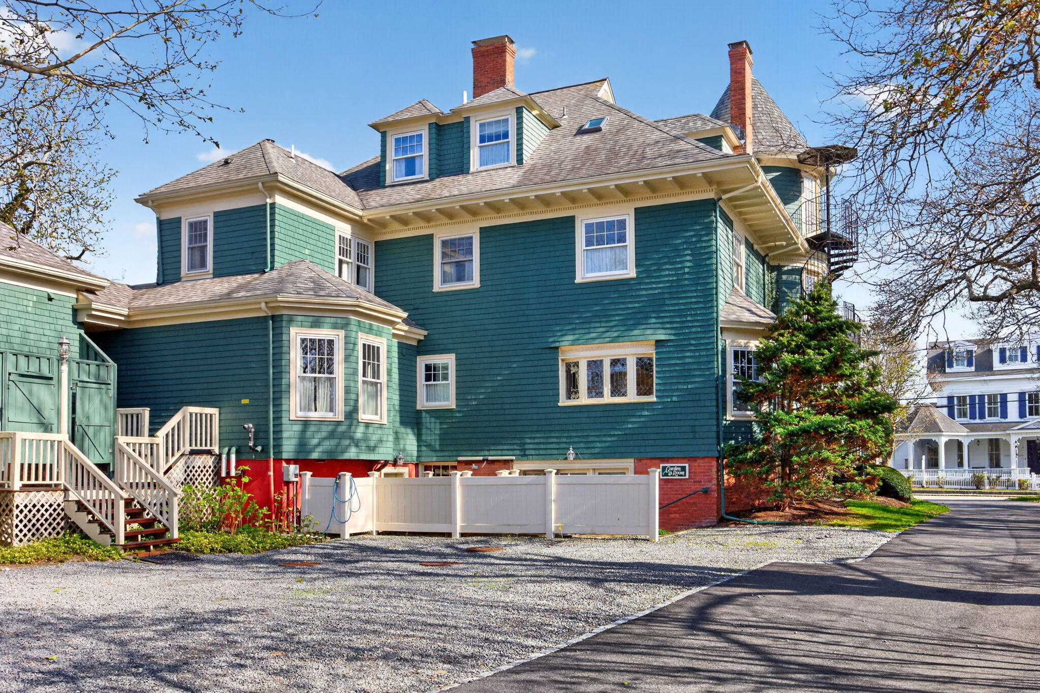 528 Main Street # 4 Unit: 2, 3, 4