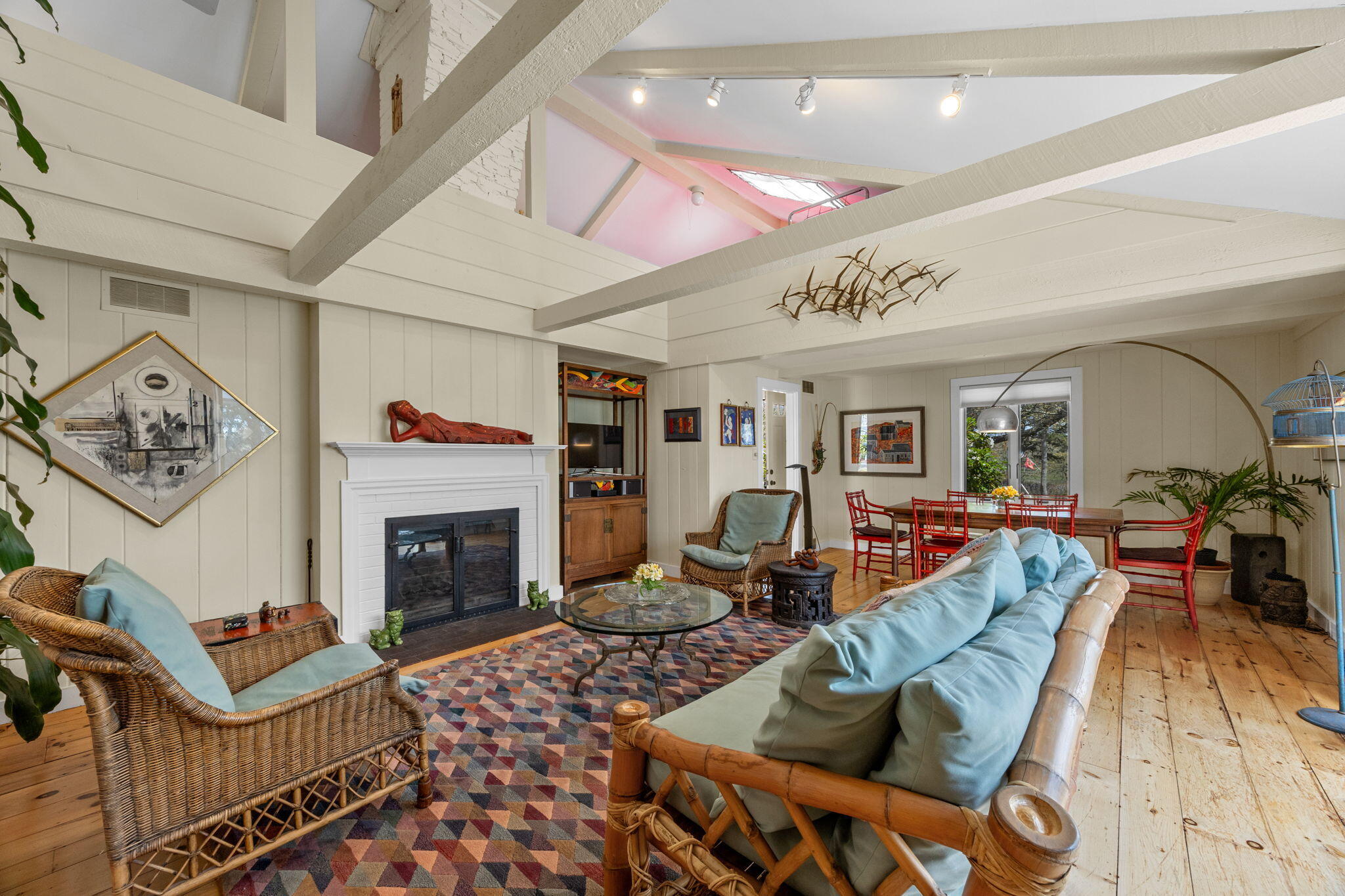 2 Brettwood Road