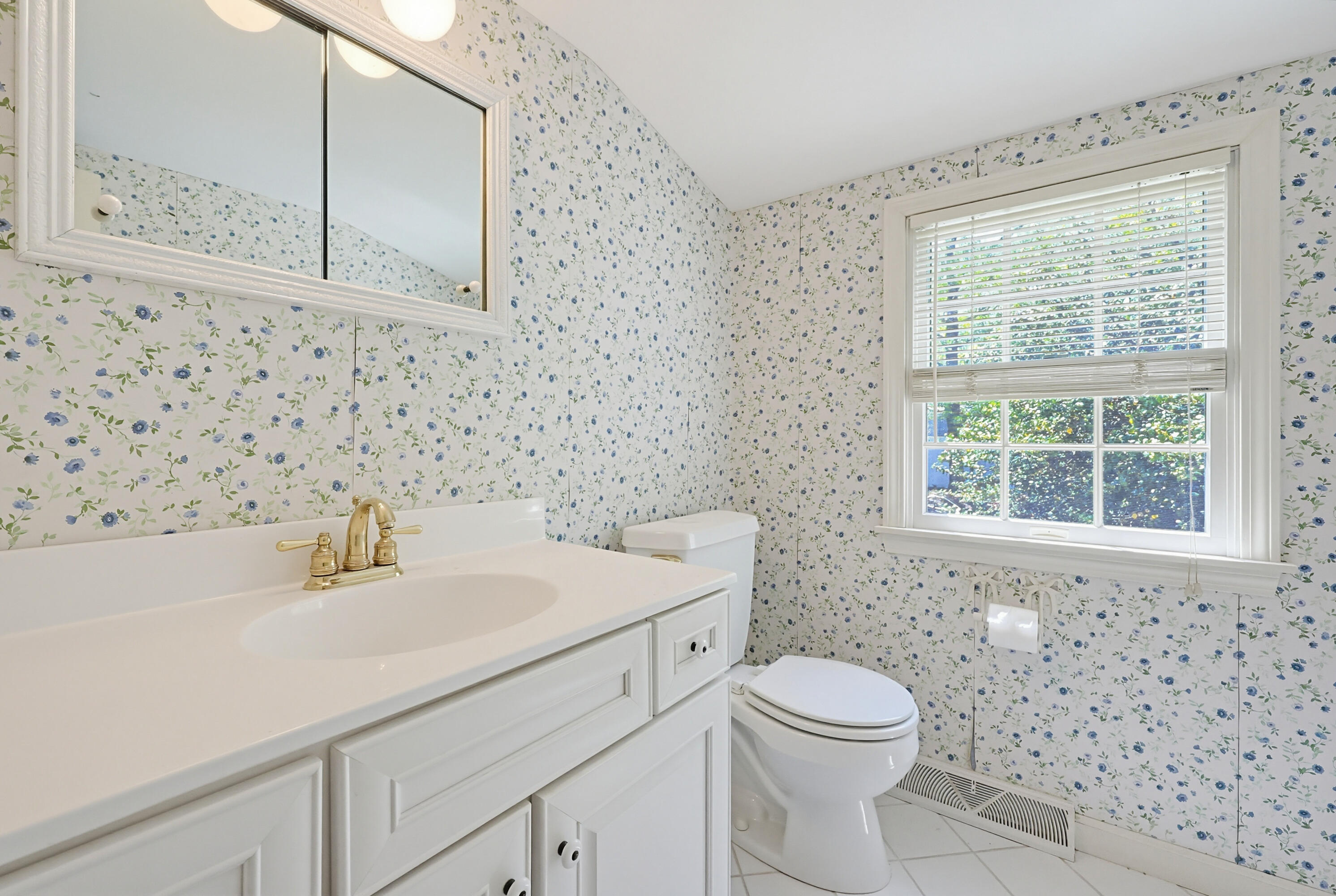 556 Cotuit Road