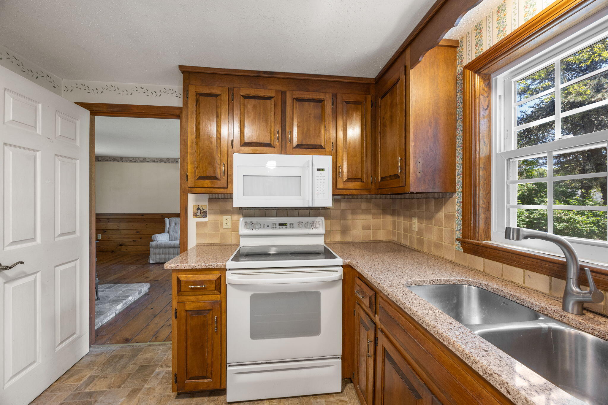 149 Island View Lane