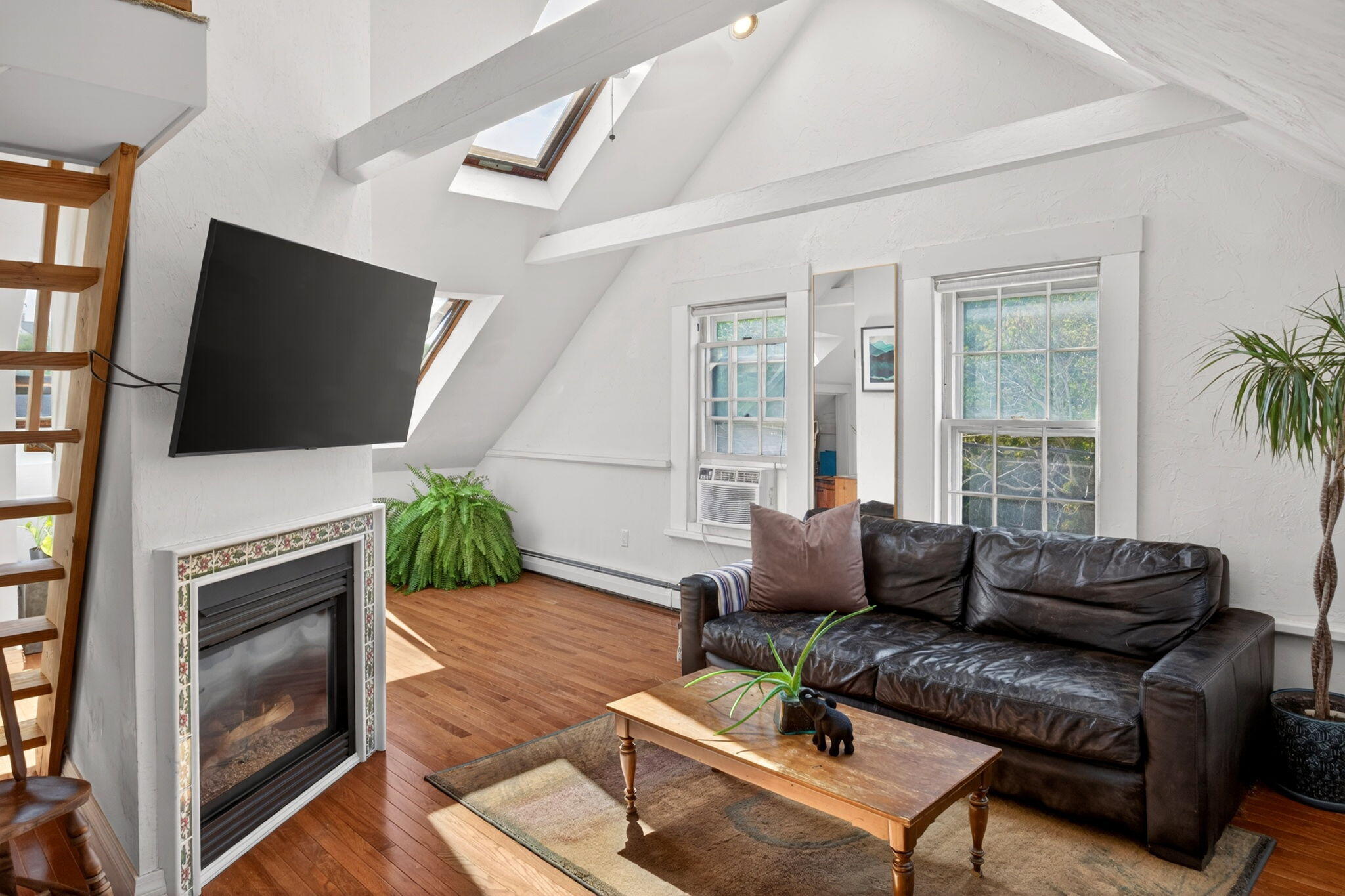 127 Bradford Street Unit 4