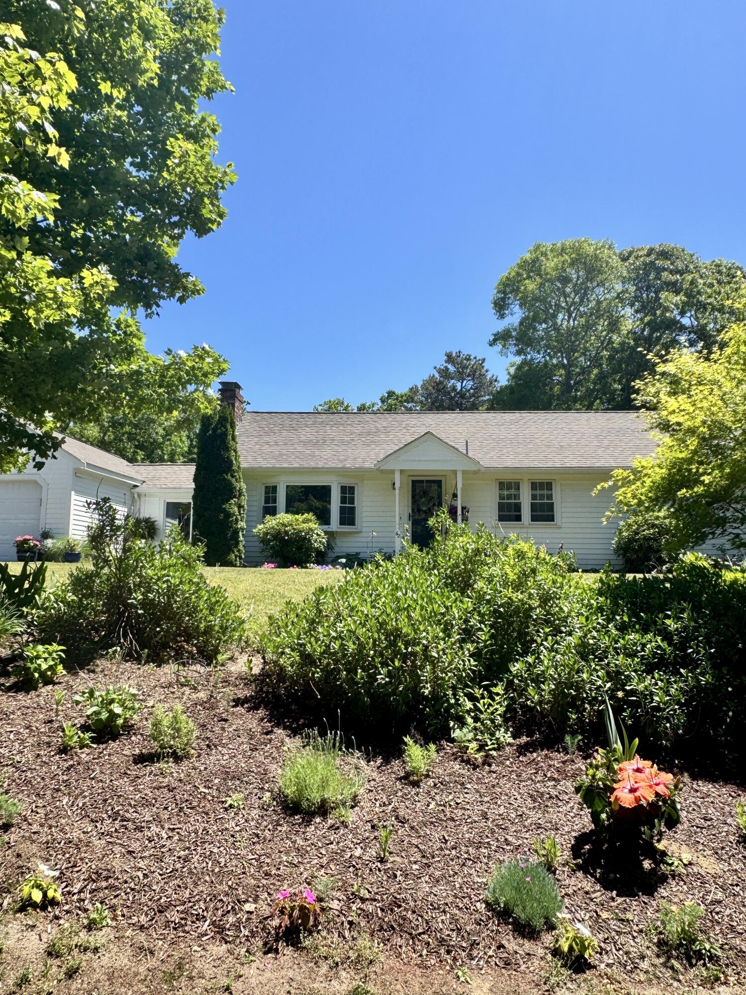 62 Bridle Path Road