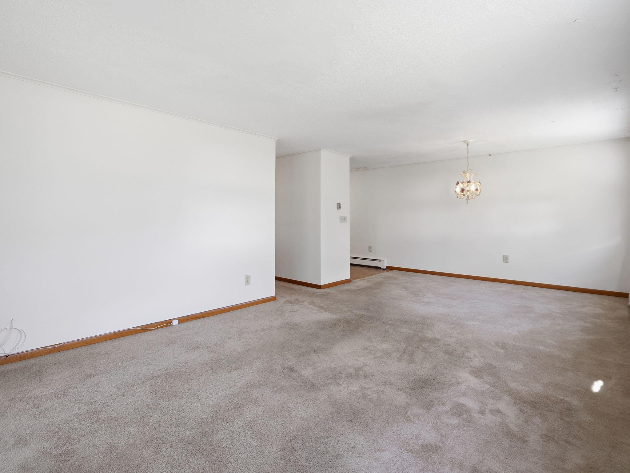 12 Candlewood Lane APT 1 Unit: APT 1-1