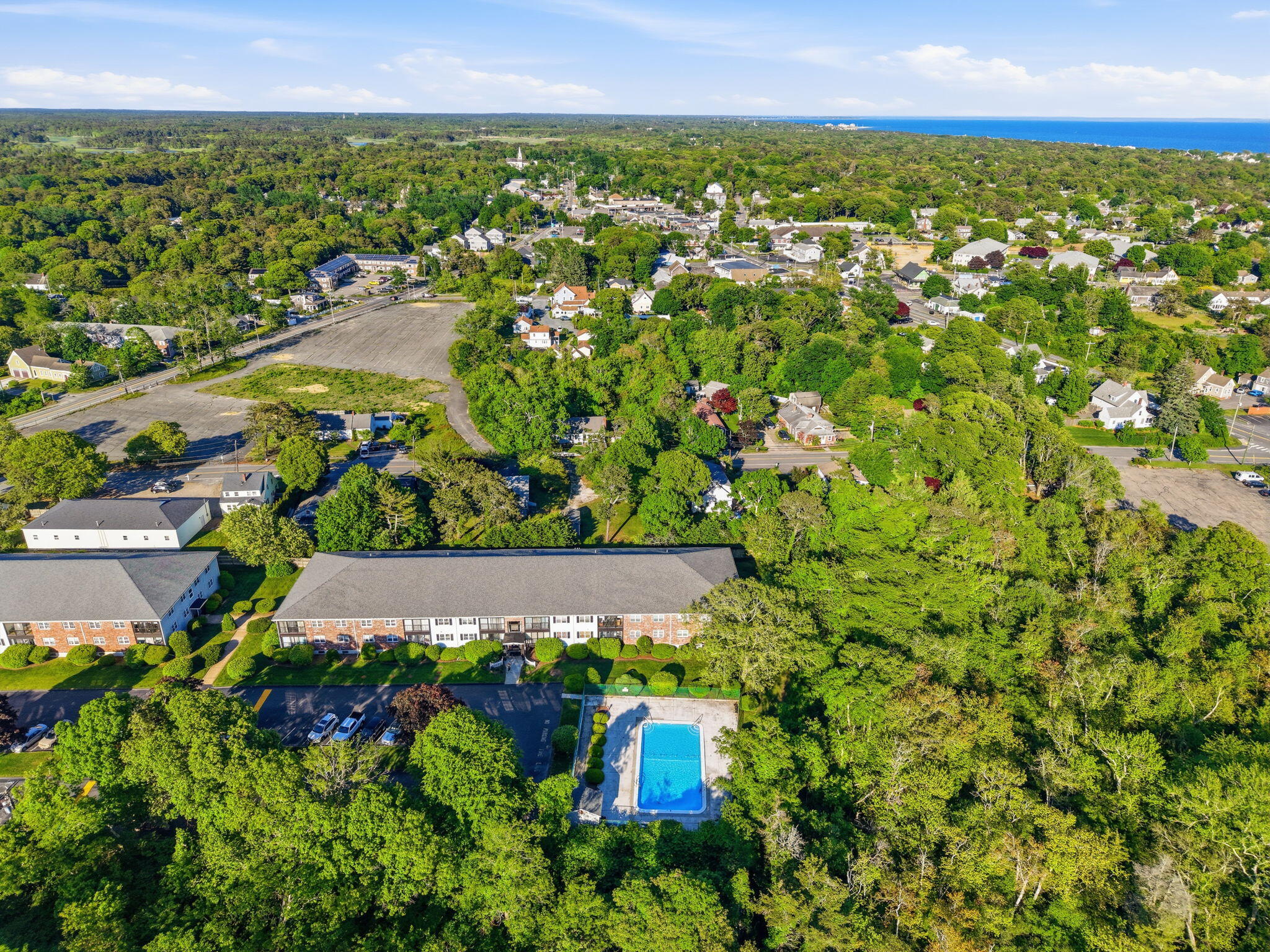 12 Candlewood Lane APT 1 Unit: APT 1-1