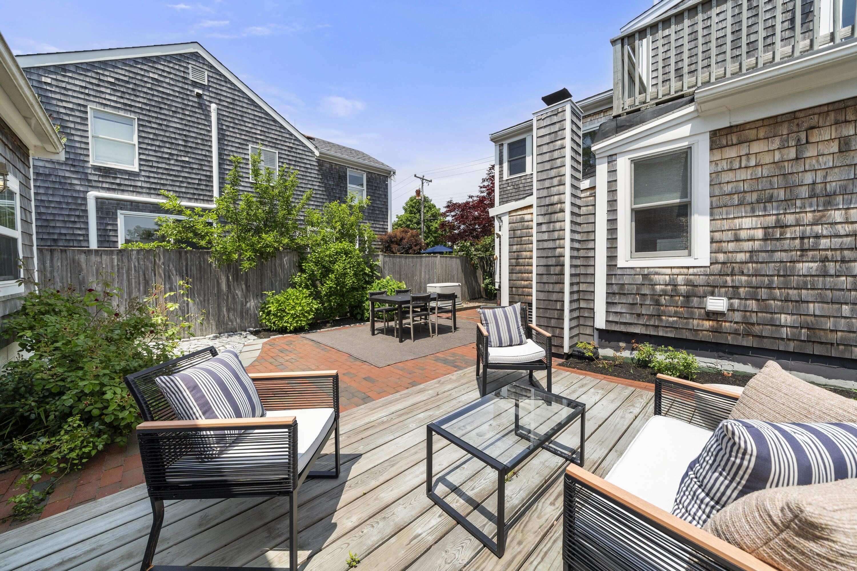 44 Pleasant Street