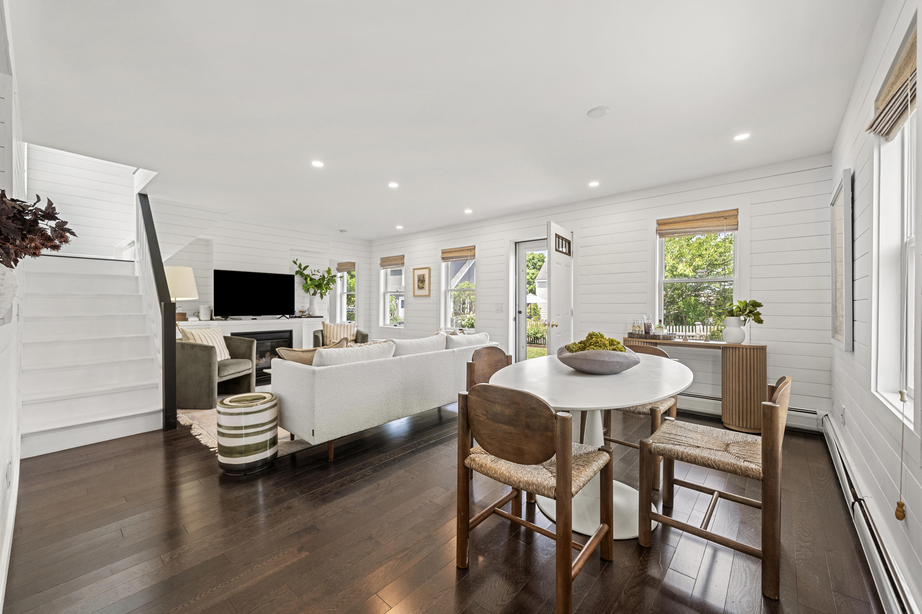 44 Pleasant Street