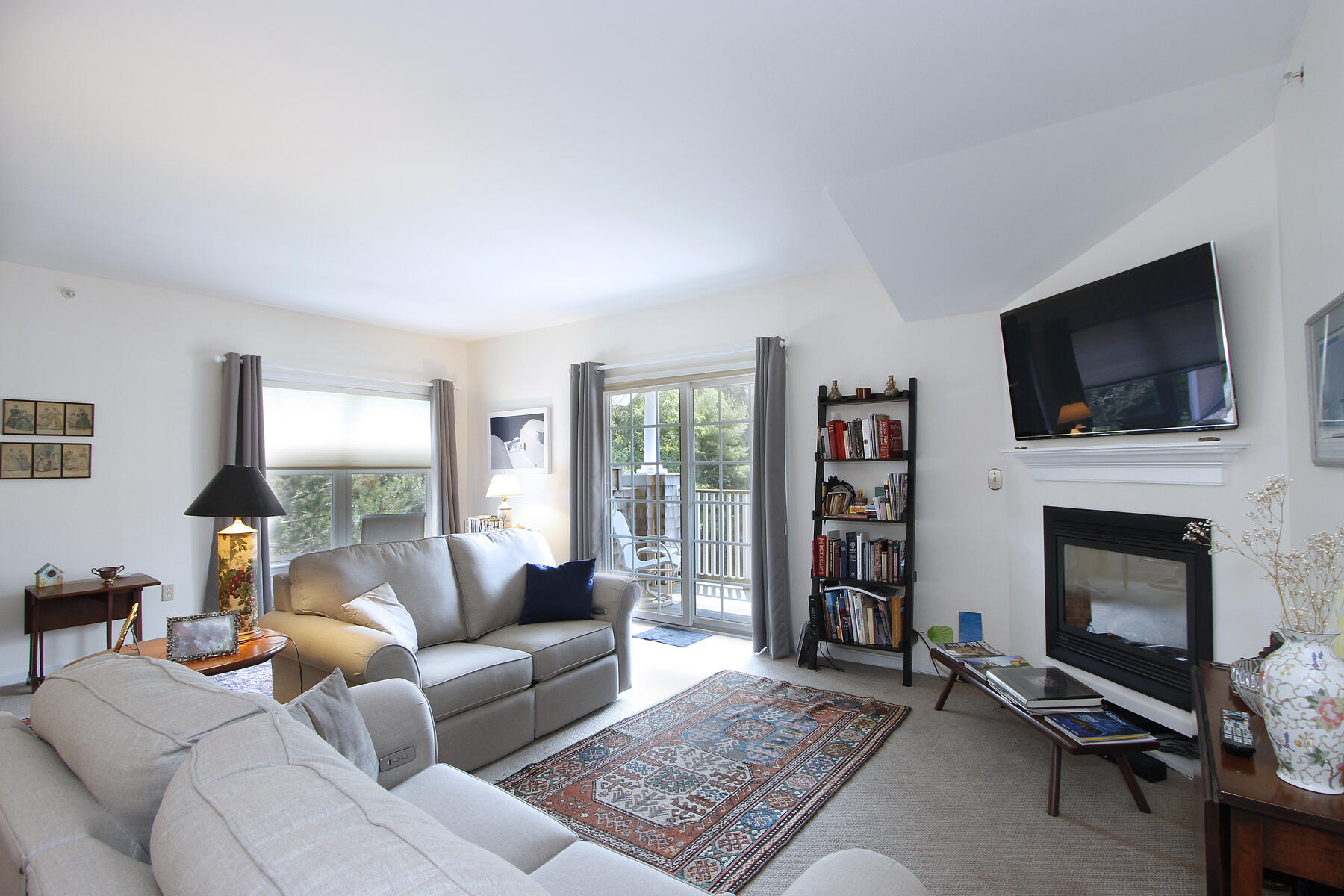 18 West Road UNIT 303
