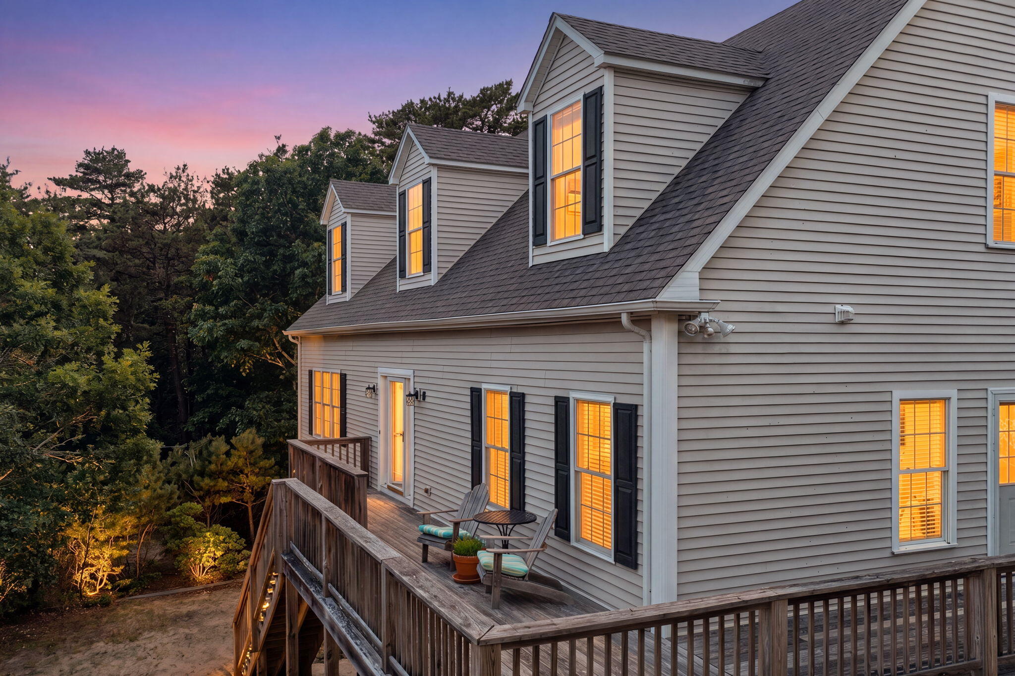 8 Leeward Passage