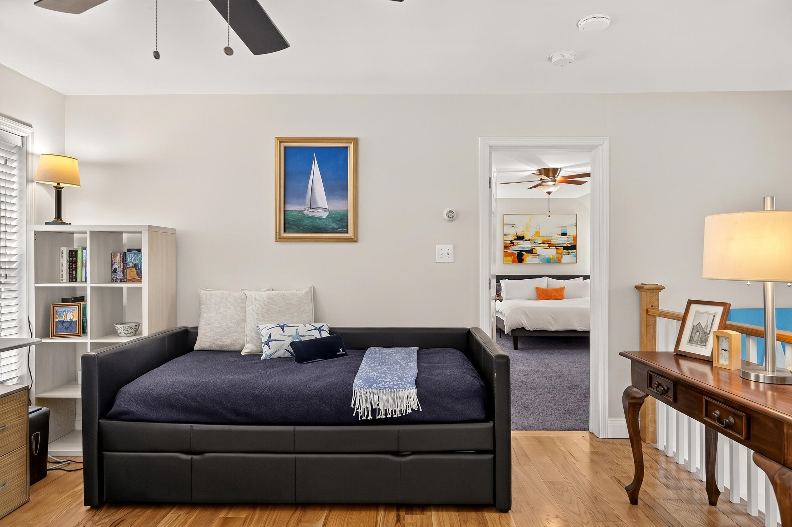 8 Leeward Passage