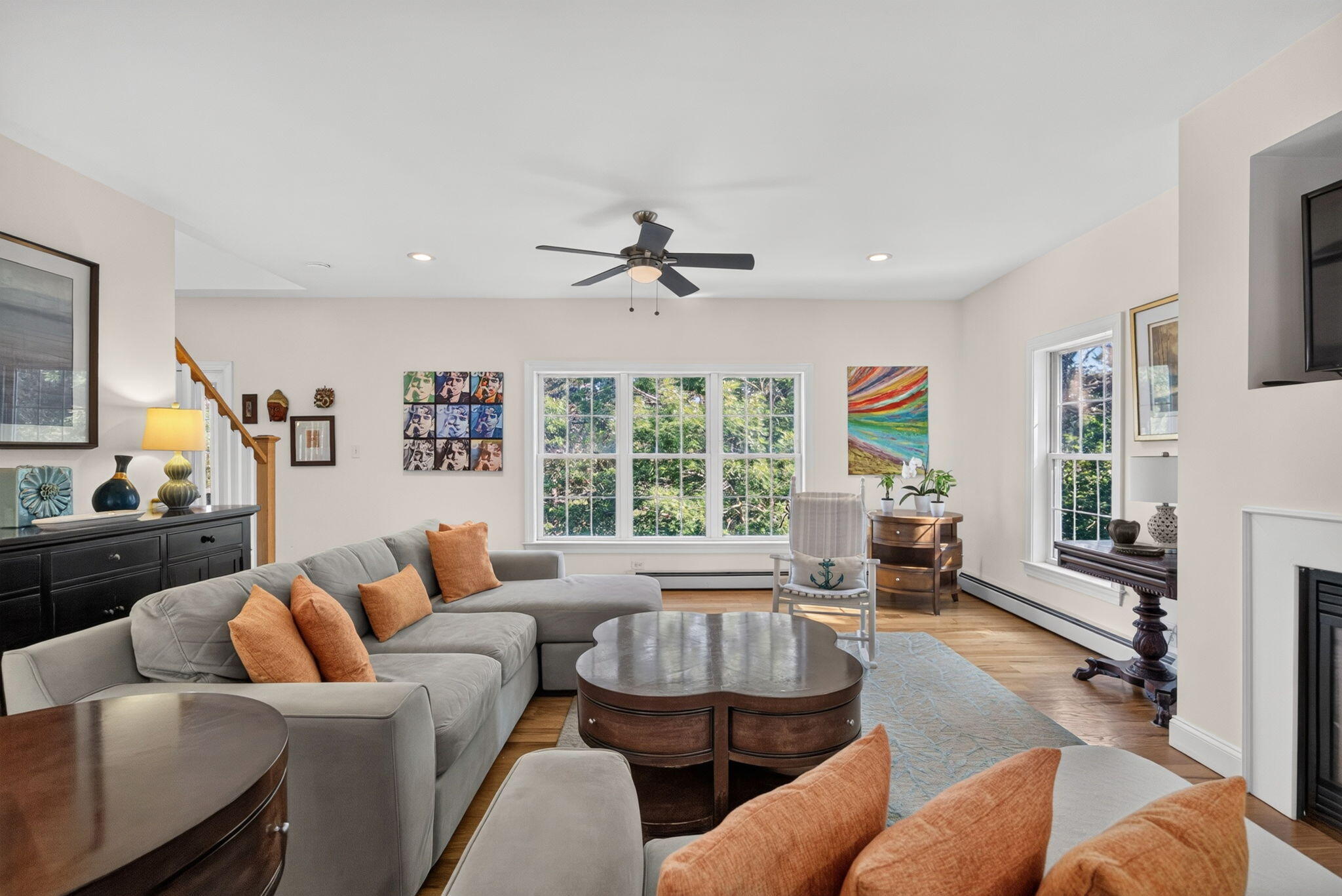 8 Leeward Passage