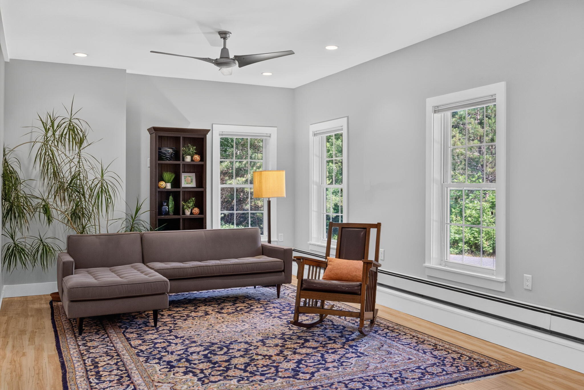 8 Leeward Passage