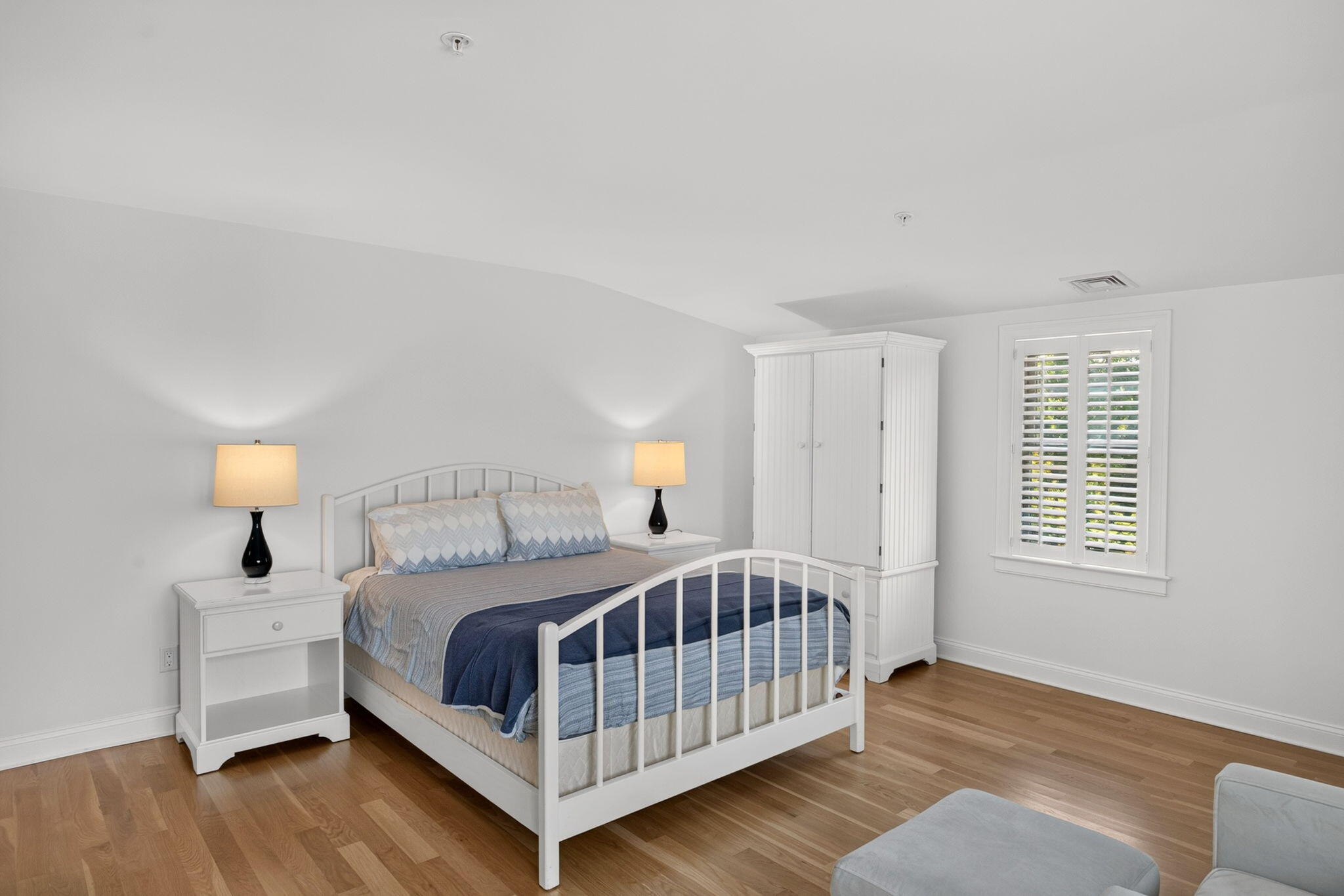 739 Main Street # 1E