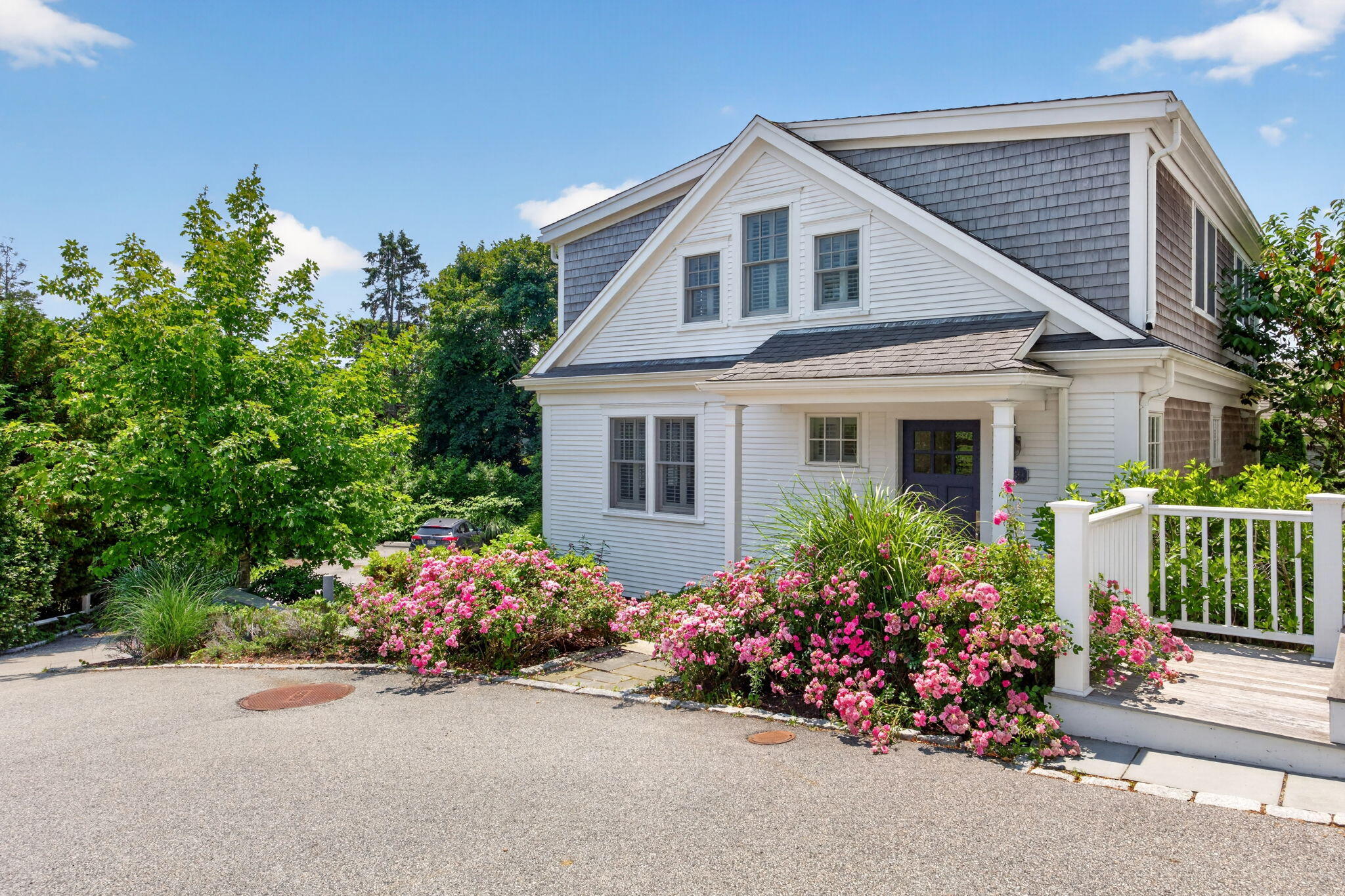 739 Main Street # 1E