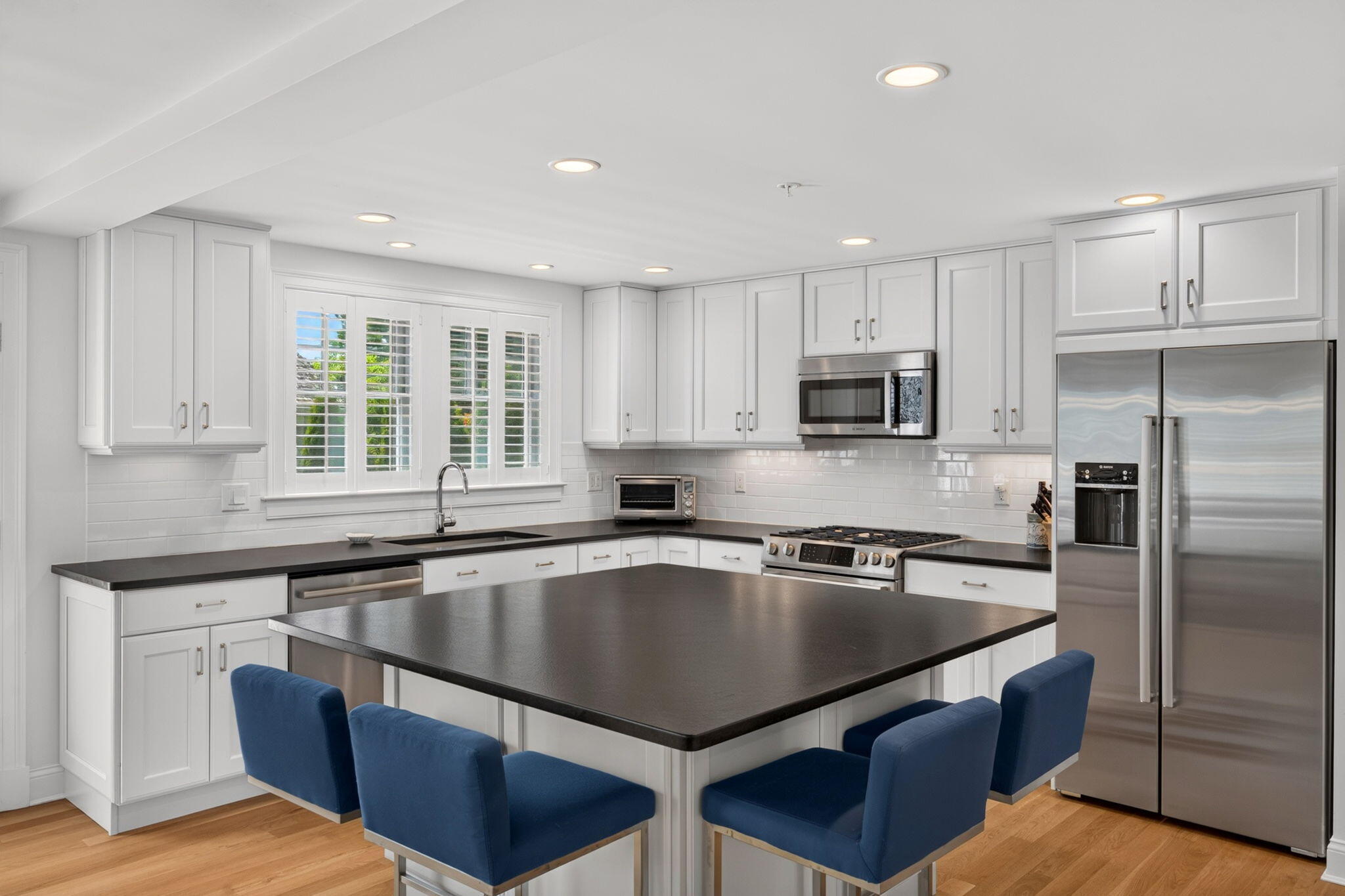 739 Main Street # 1E