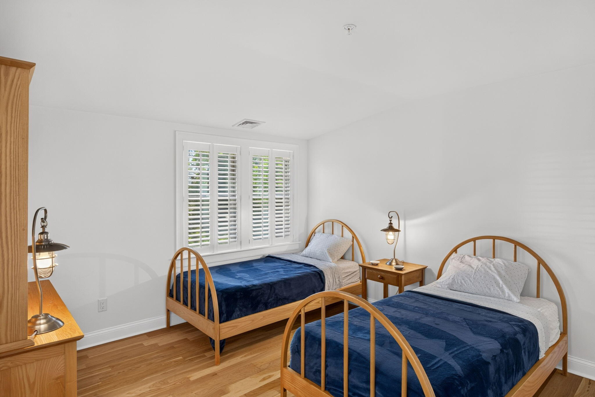 739 Main Street # 1E