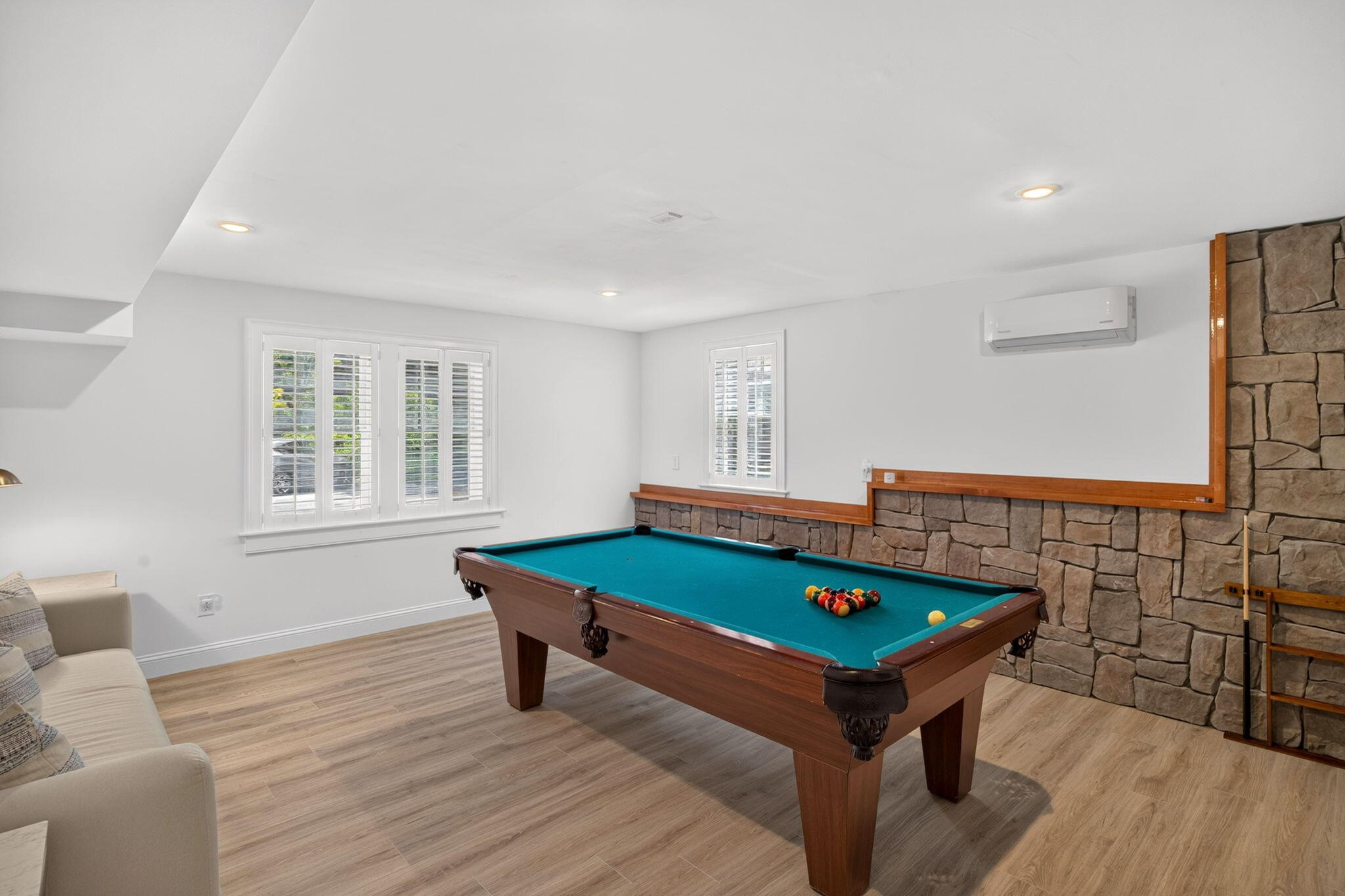 739 Main Street # 1E