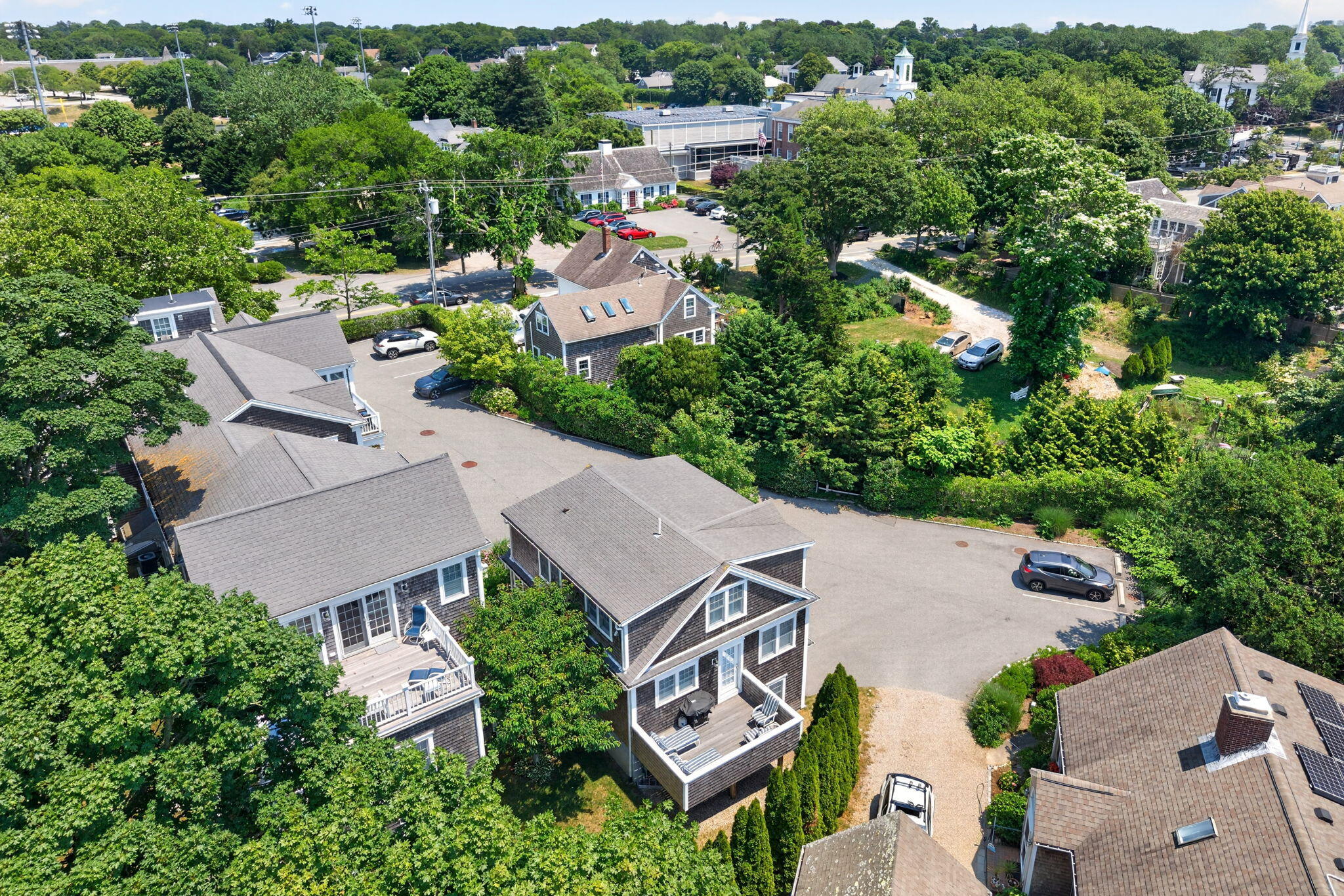 739 Main Street # 1E