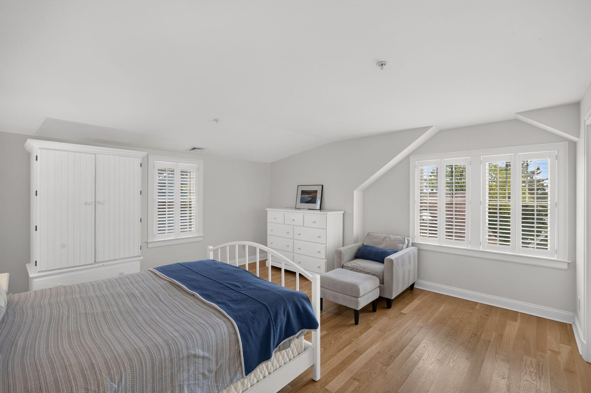 739 Main Street # 1E