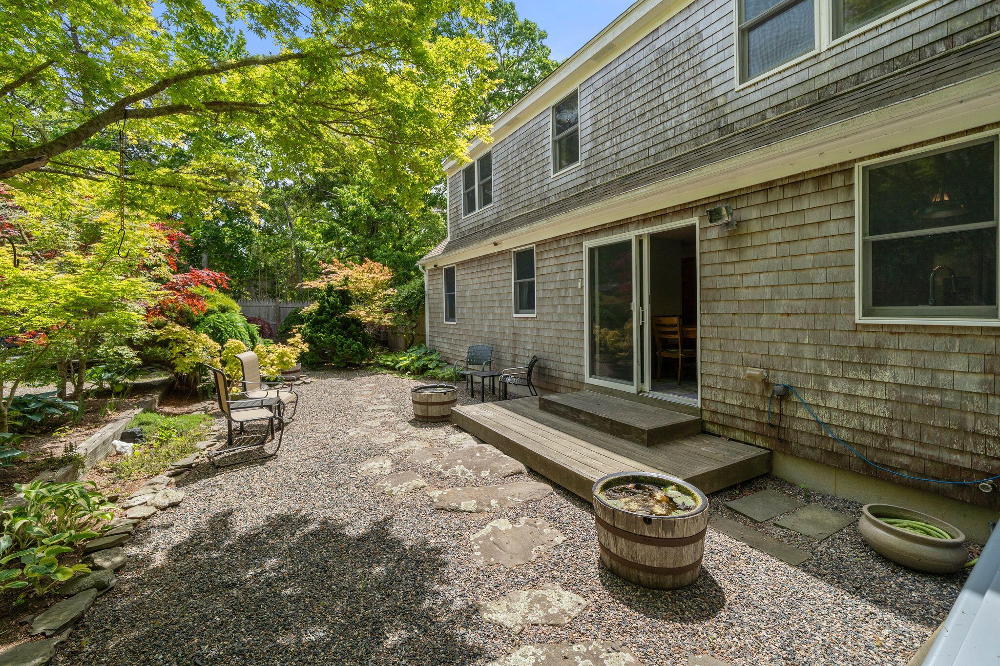42 Indian Hill Road
