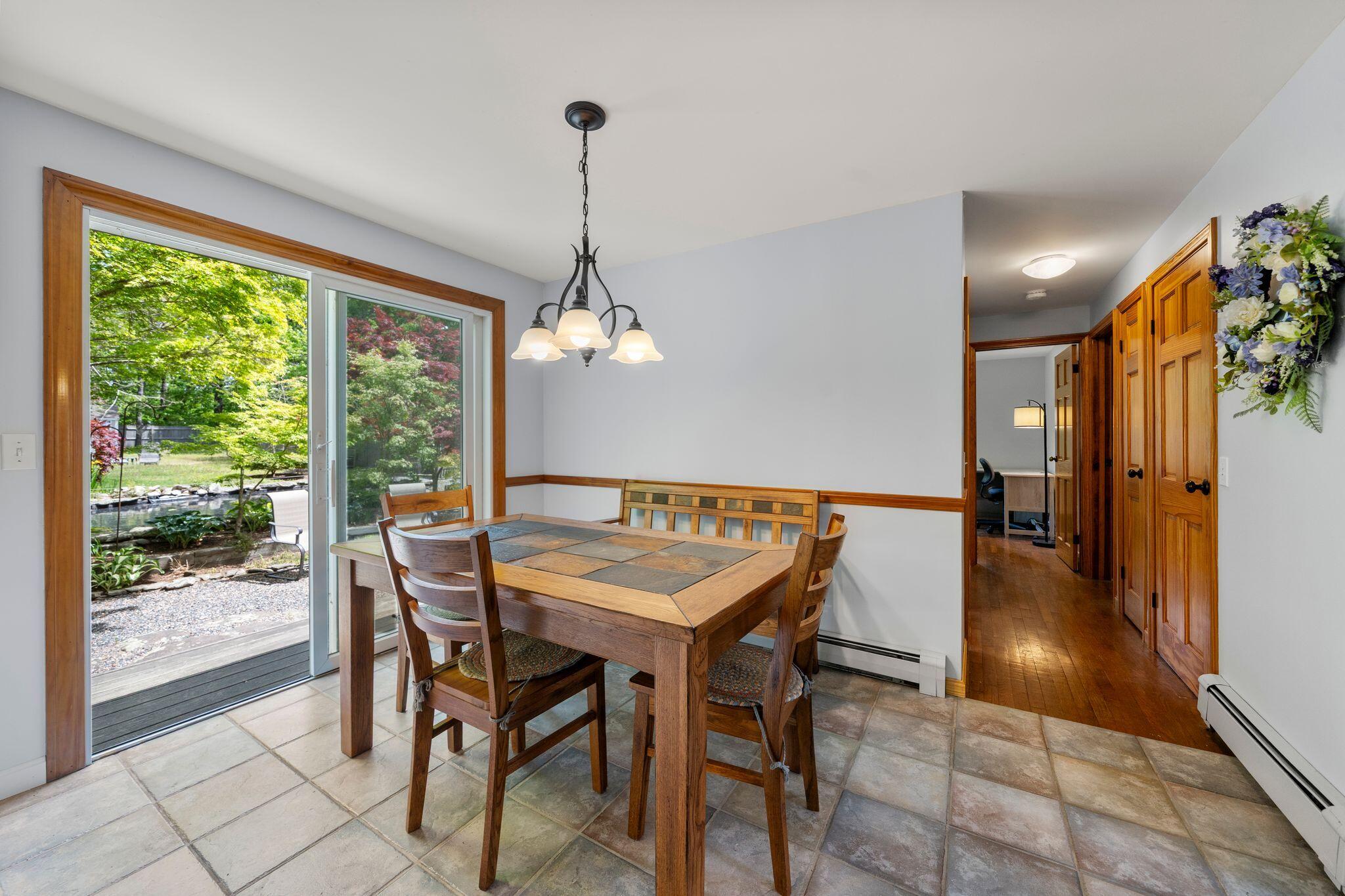 42 Indian Hill Road