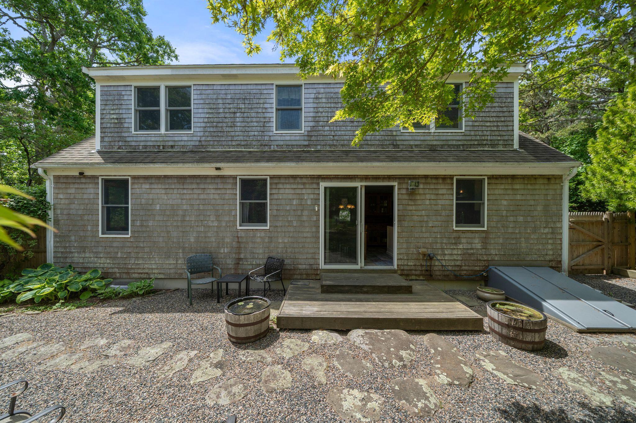 42 Indian Hill Road