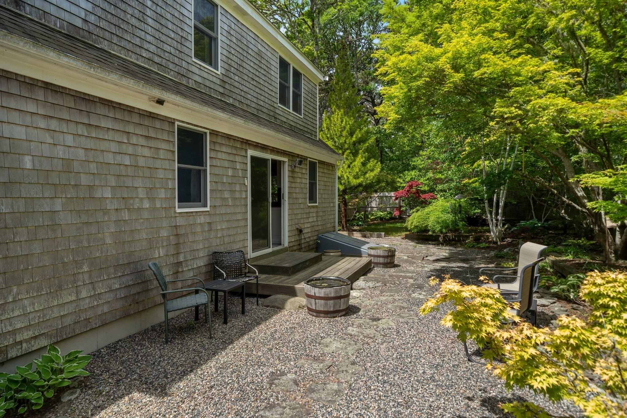 42 Indian Hill Road